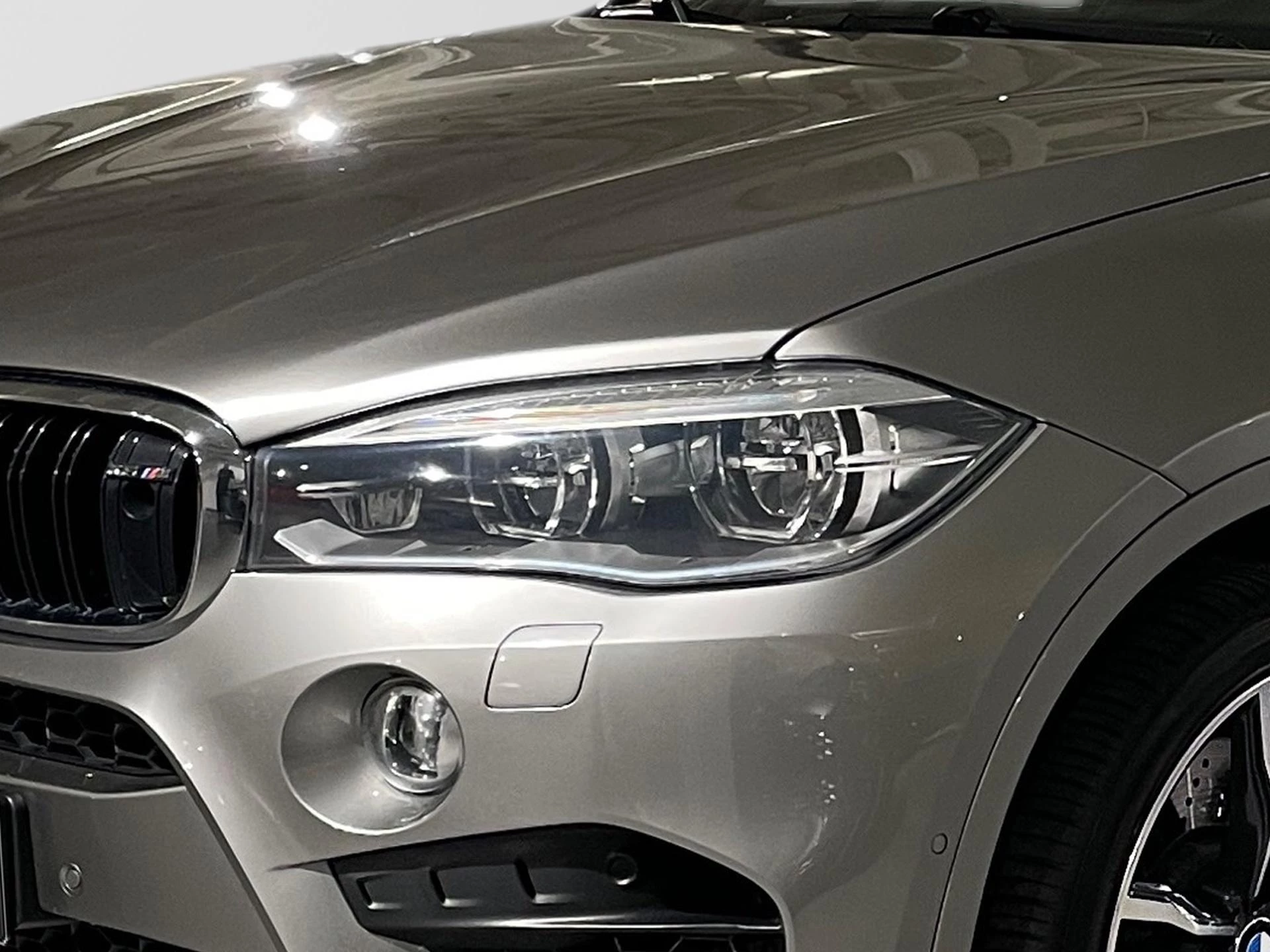 BMW-X6-image-24