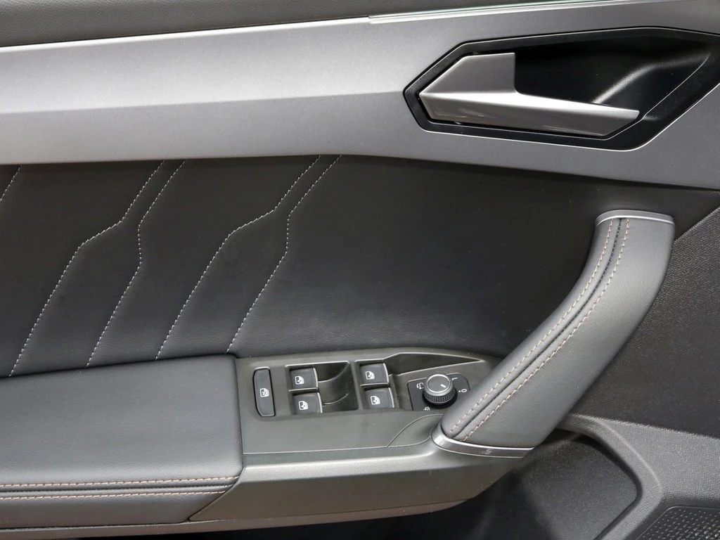 SEAT-Leon-image-16