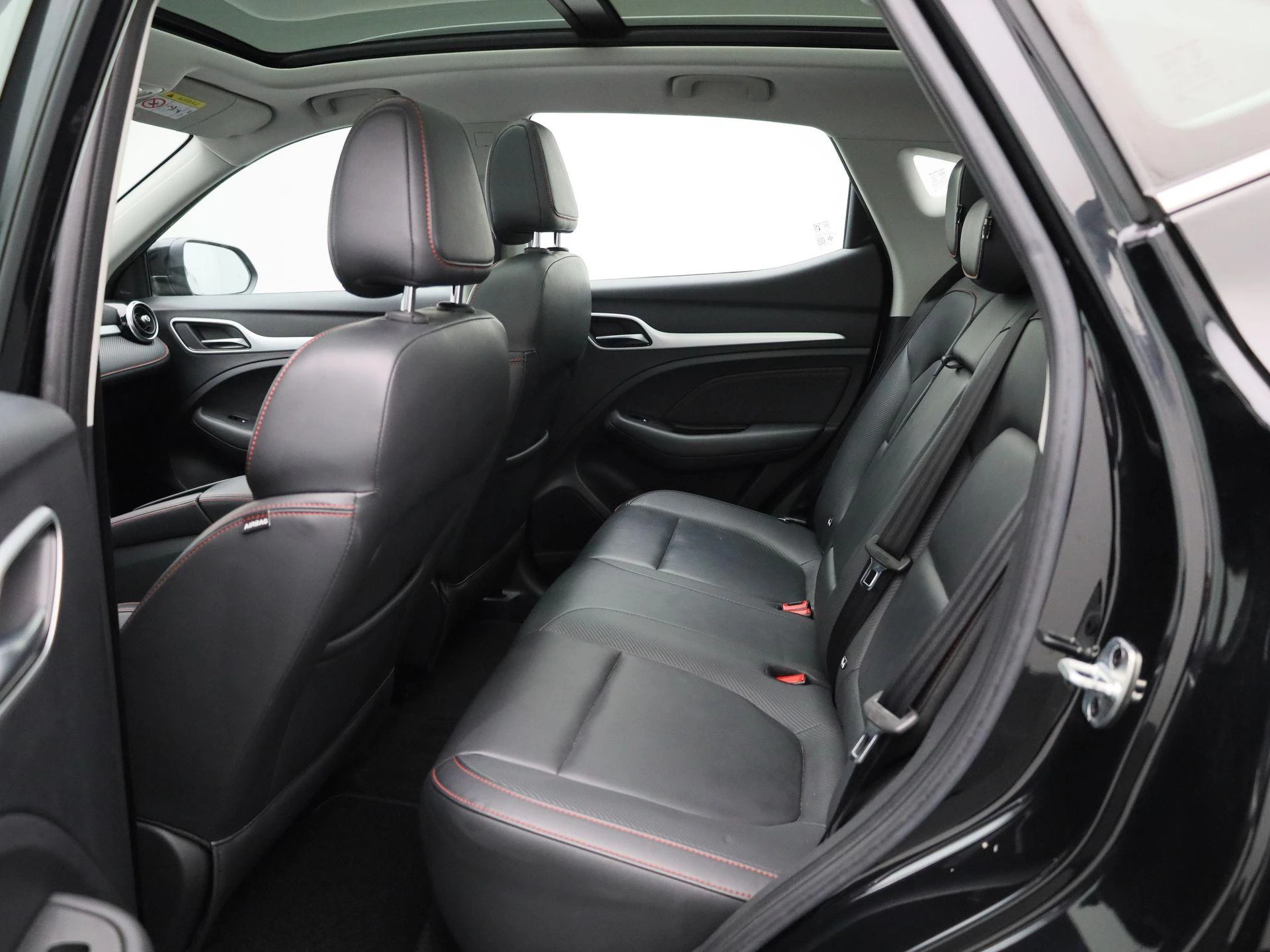 MG ZS EV Standard Range Luxury 50 kWh