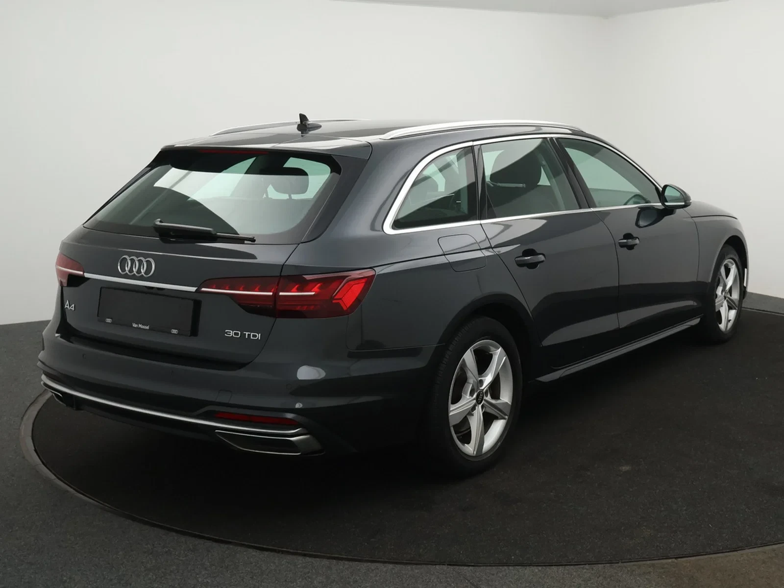 Audi A4 Avant Audi A4 Avant Business Edition Advanced 30TDI 136PK *AUTOMAAT*LEDER*CAMERA*PDC*CRUISE*VIRTUAL COCKPI