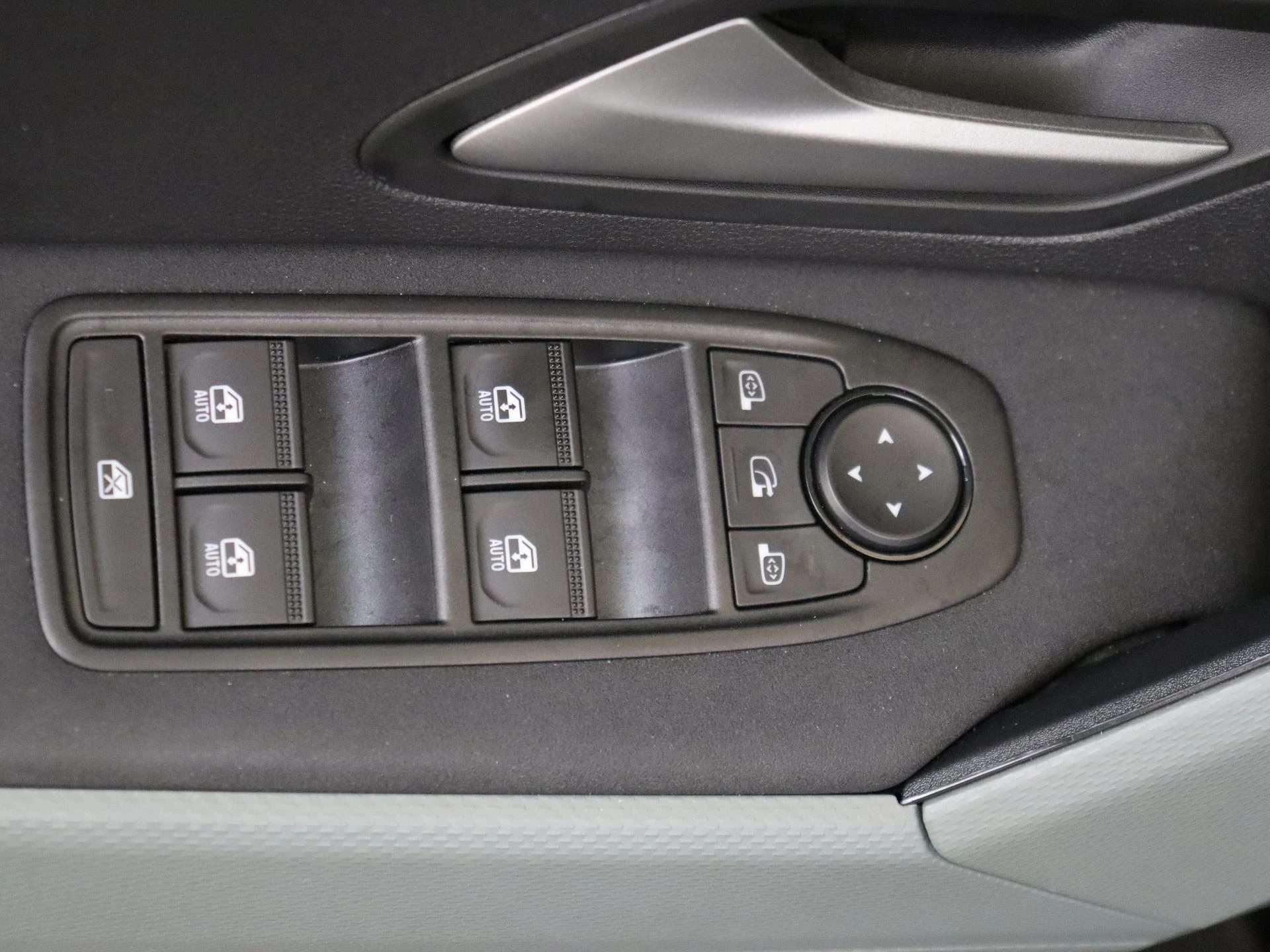 Dacia-Duster-image-23