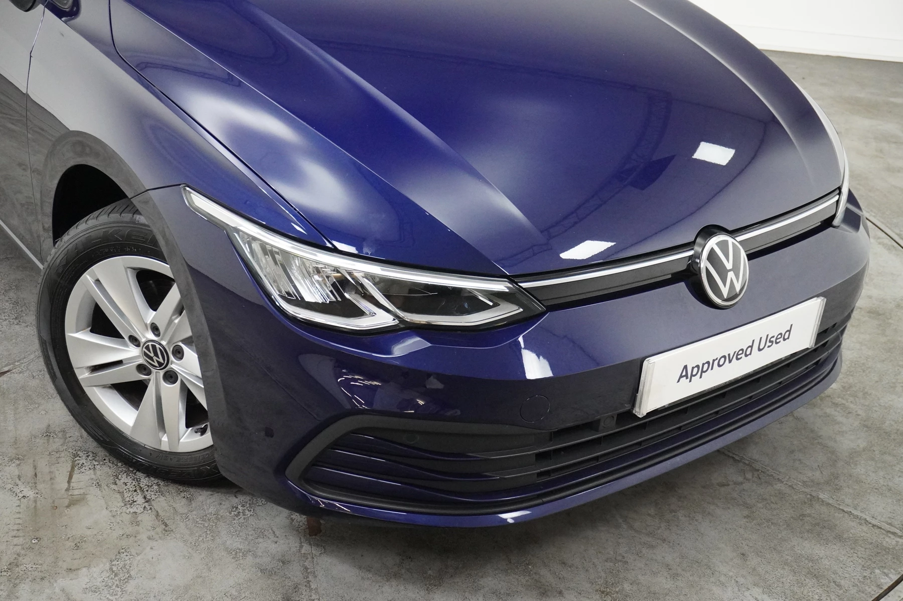 Volkswagen-Golf-image-43