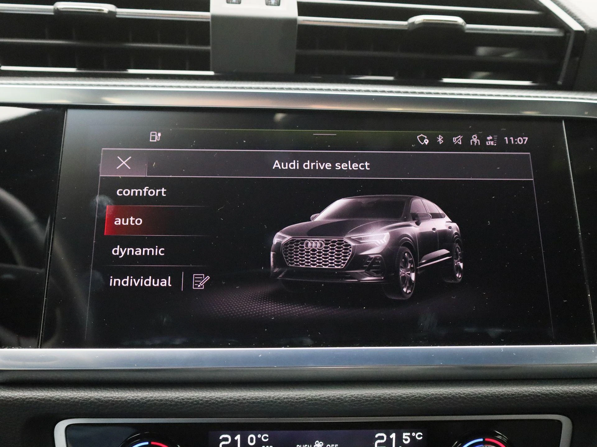 Audi-Q3-image-26