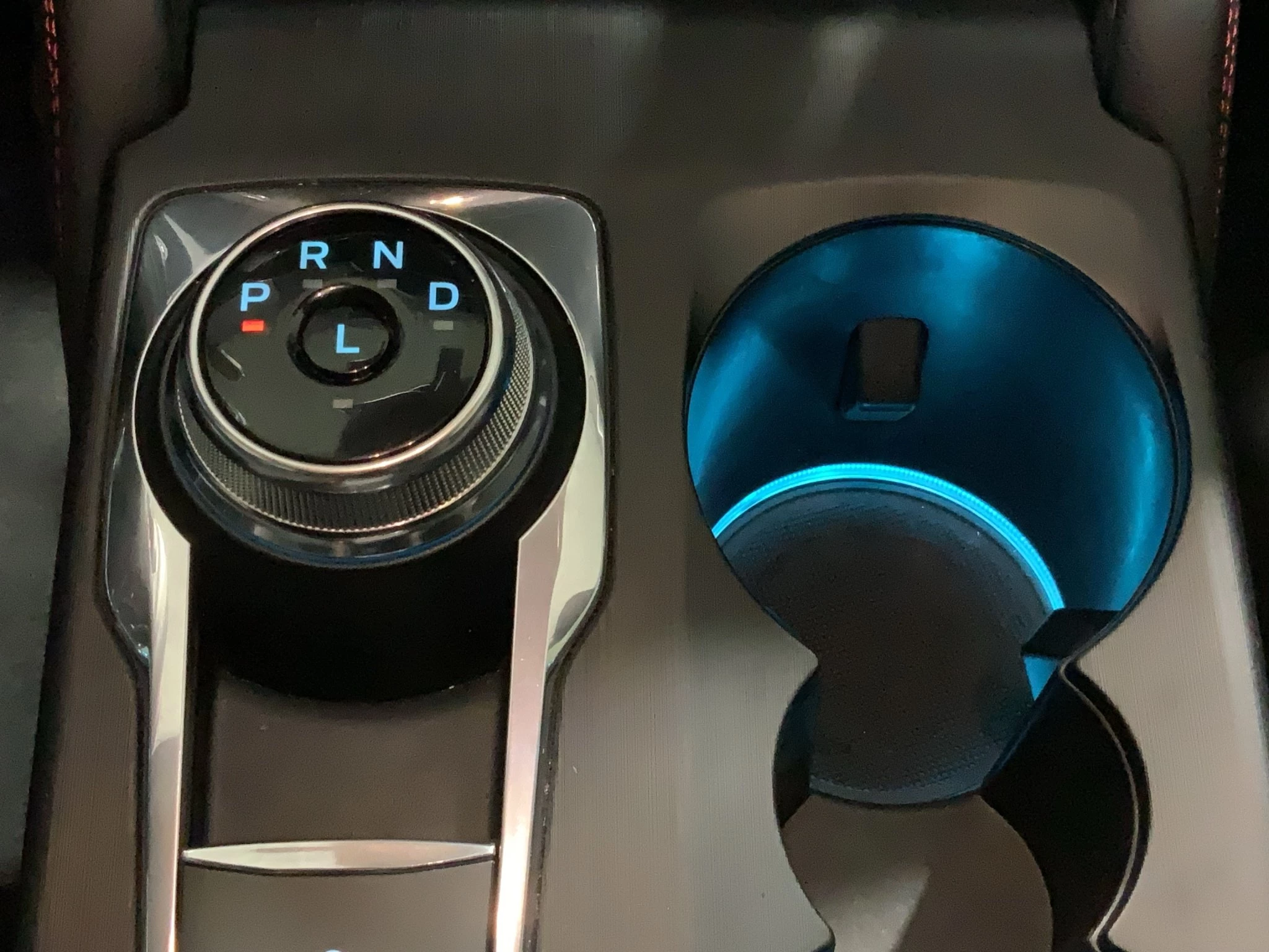 Ford-Kuga-image-19