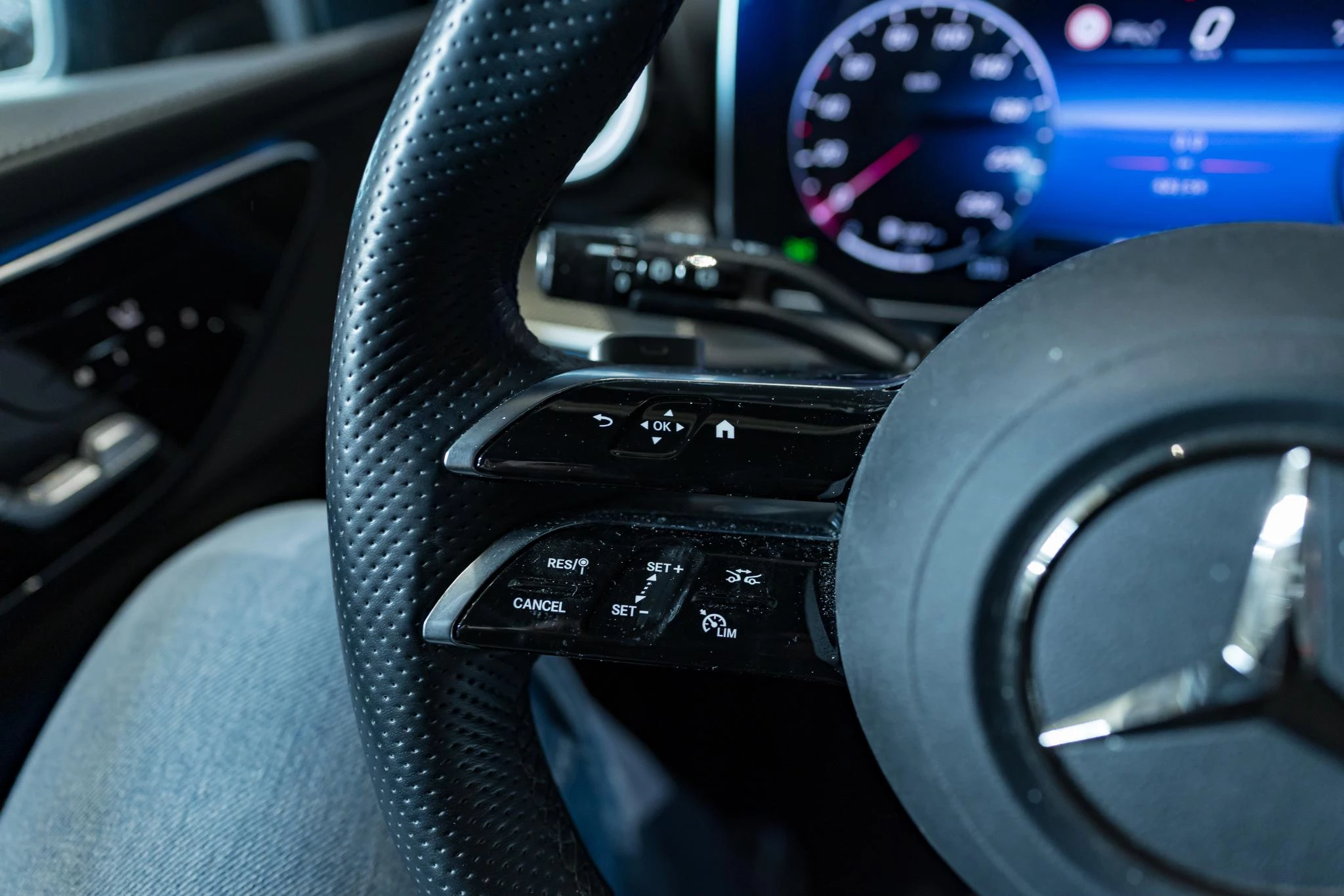 Mercedes-Benz GLC GLC 300 e 4MATIC AMG Line Line