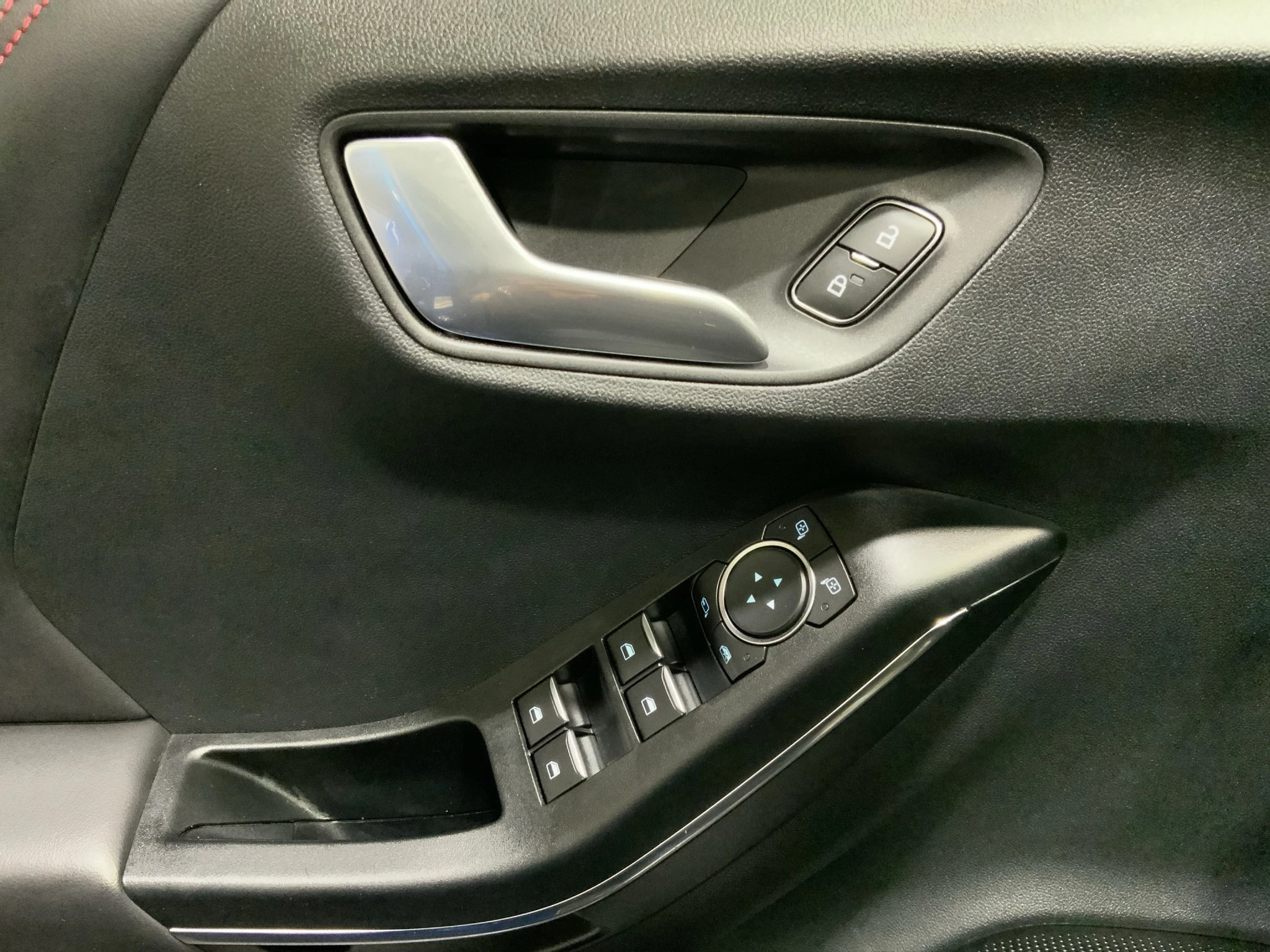 Ford-Puma-image-15