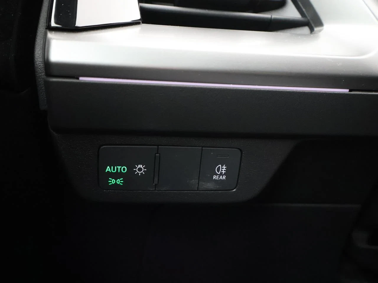 Audi-Q4 e-tron-image-22