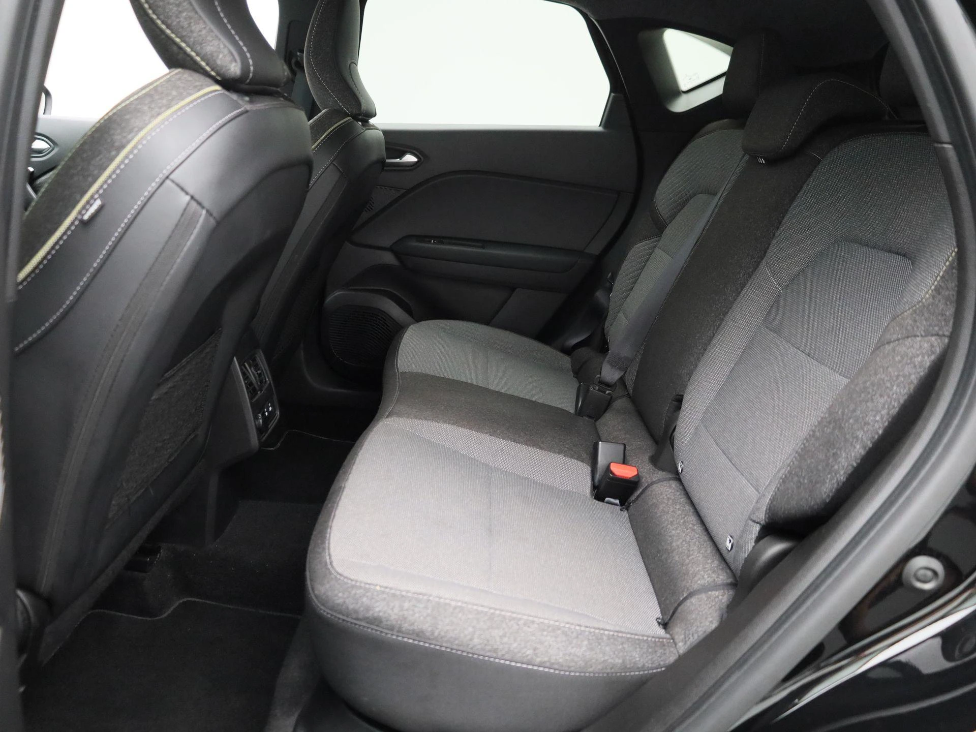 Renault-Captur-image-10