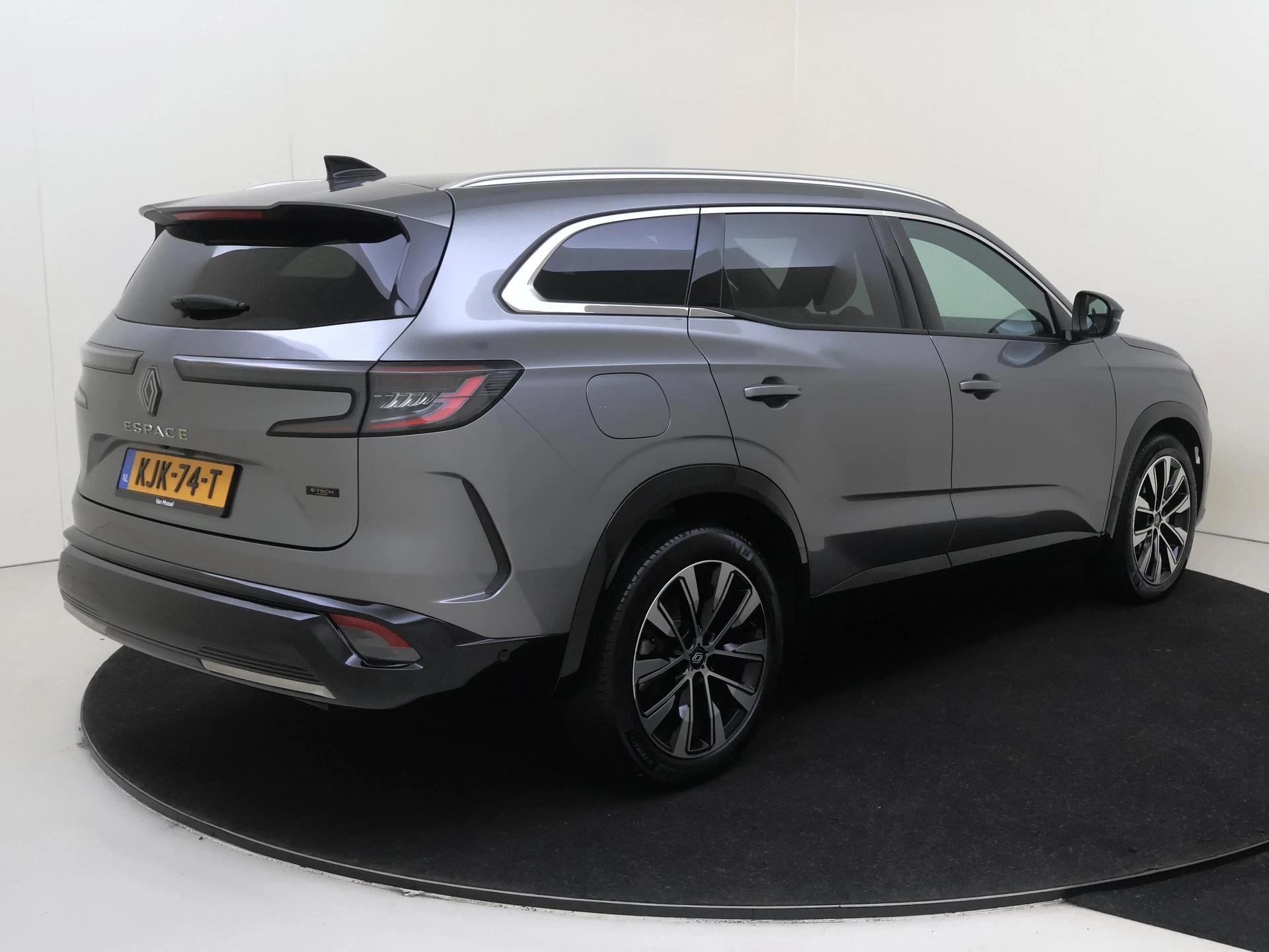 Renault Espace E-Tech full hybrid 200 techno 7p.
