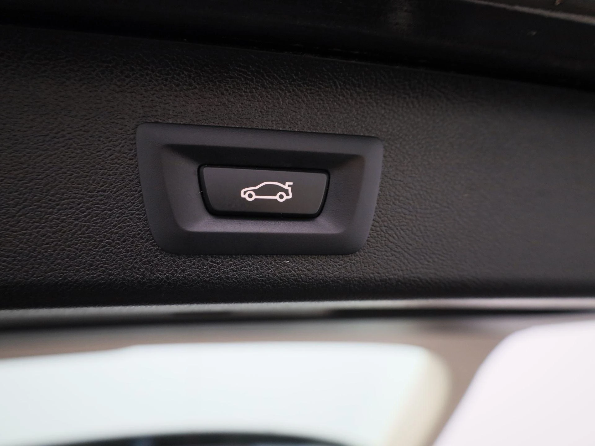 BMW-5 Serie-image-12