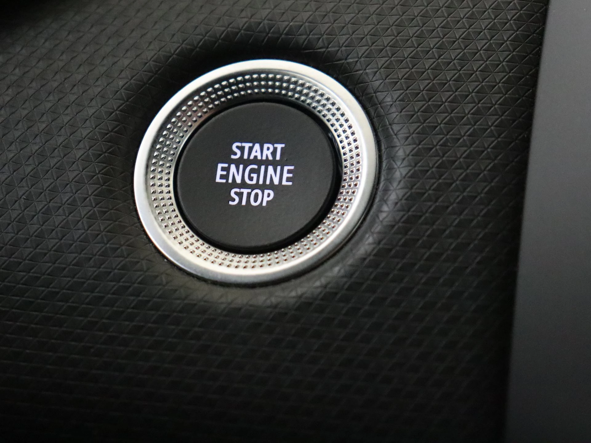 Renault-Clio-image-20