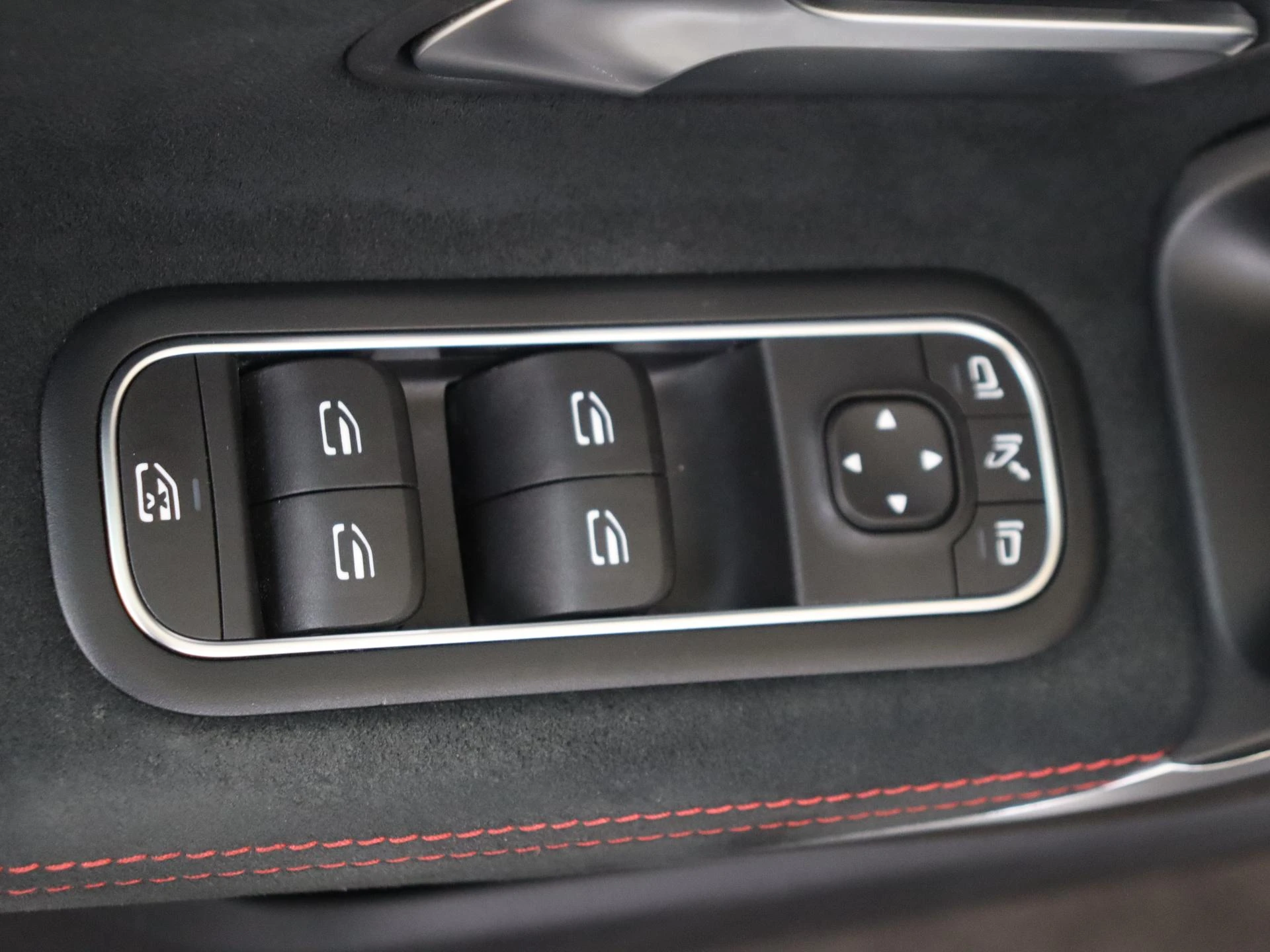 Mercedes-Benz A-Klasse 250 e Premium Plus
