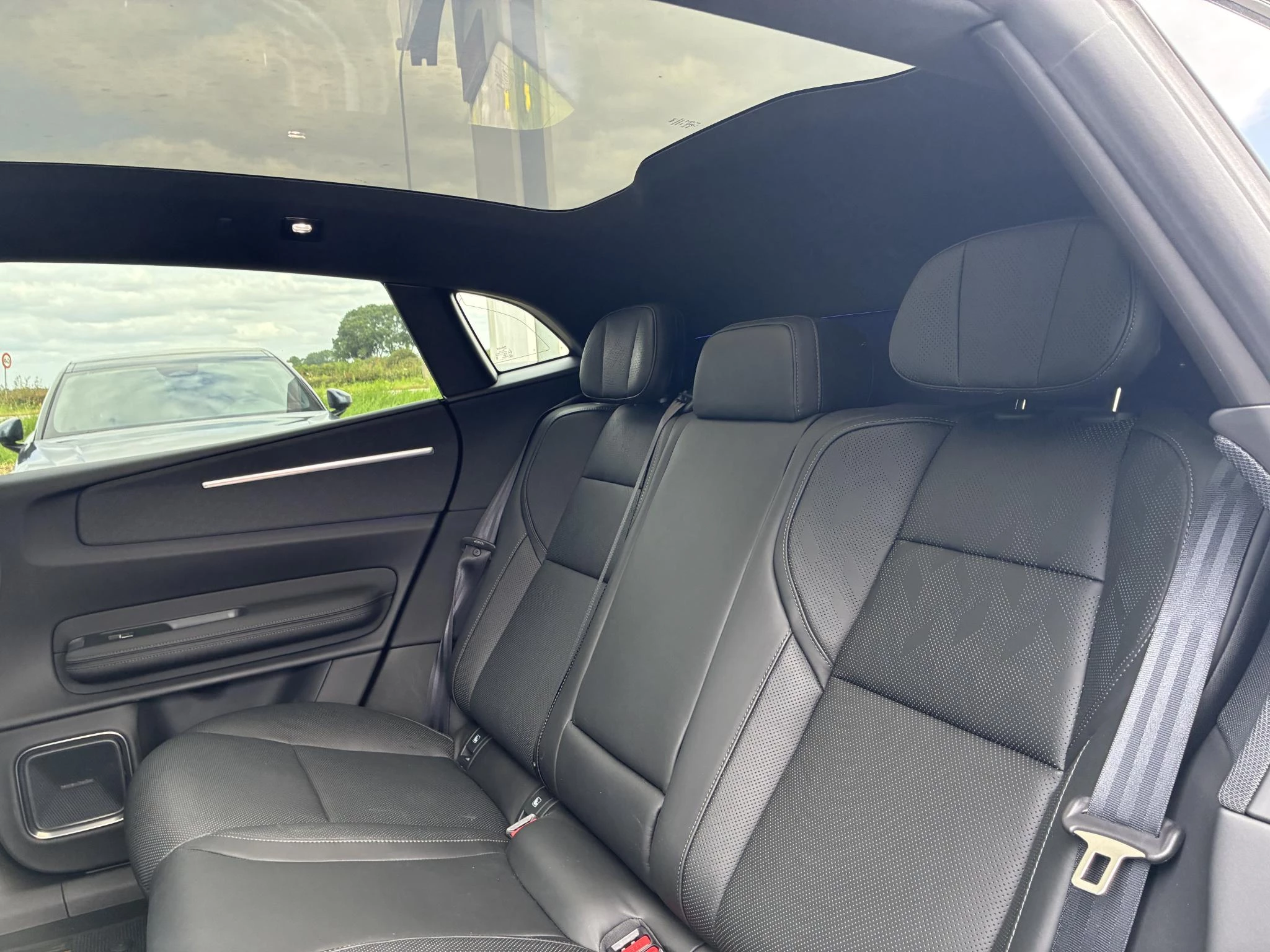 Polestar 4 Long Range Single motor Plus 100 kWh
