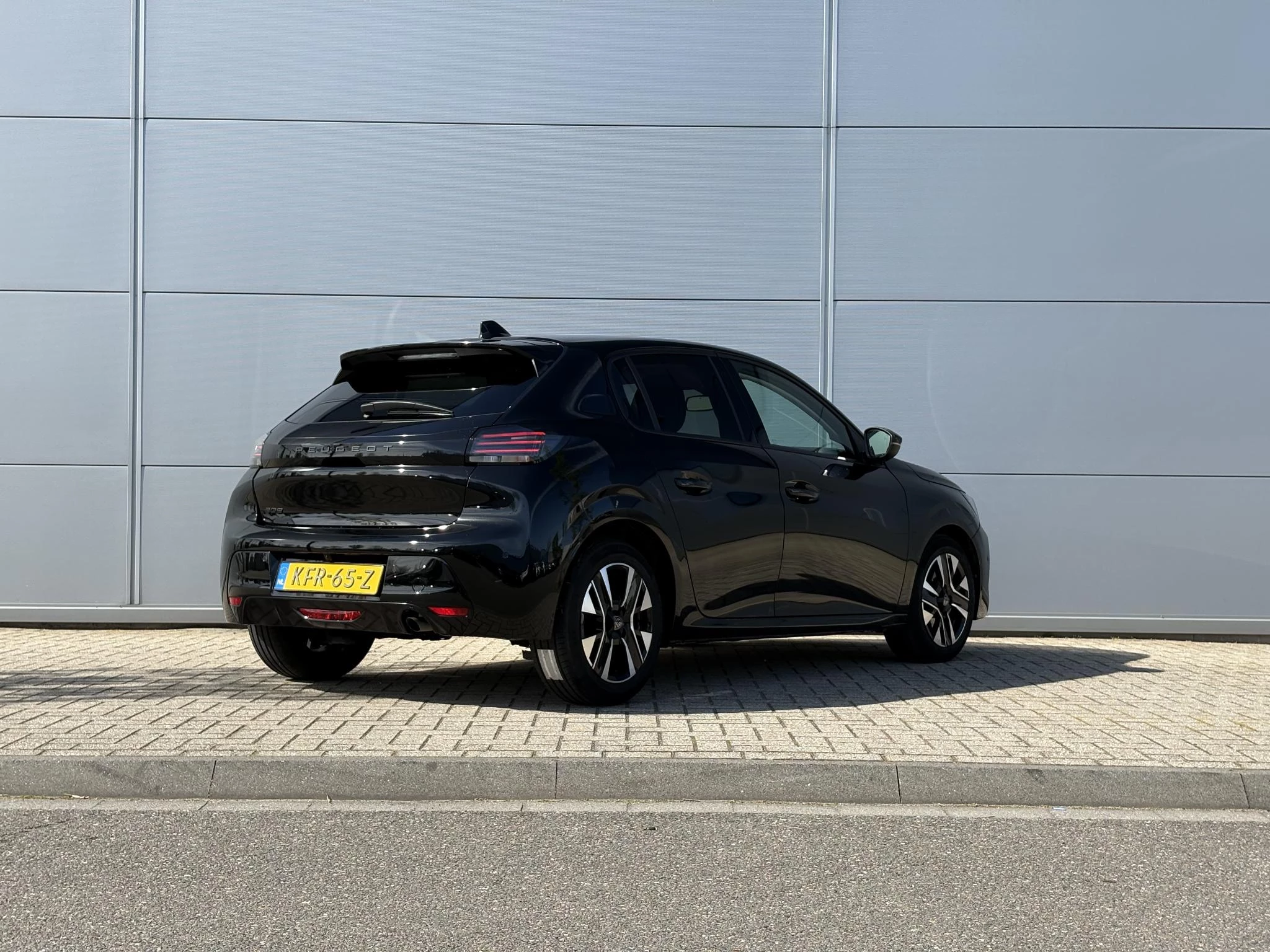 Peugeot-208-image-5