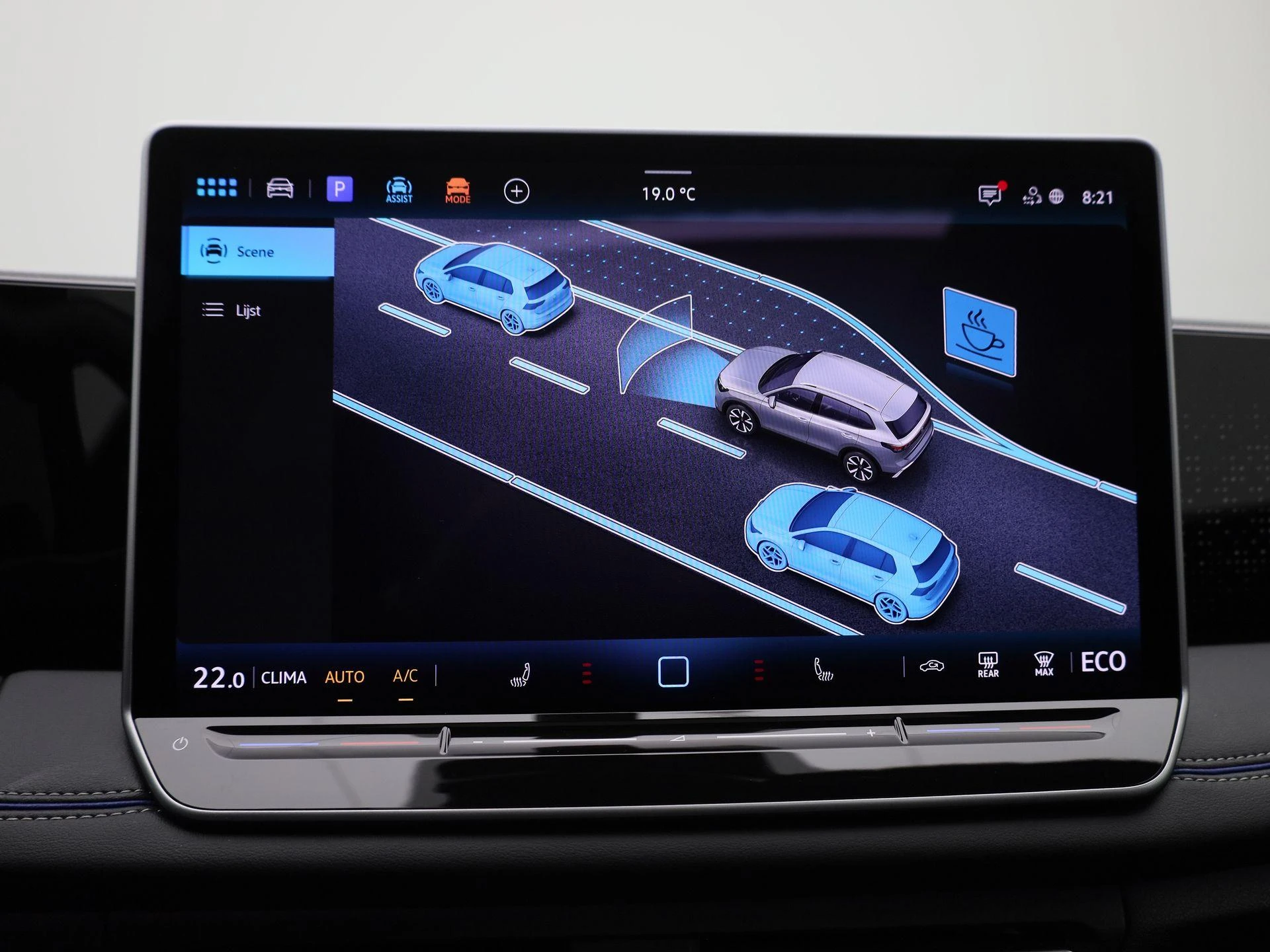 Volkswagen-Tiguan-image-26