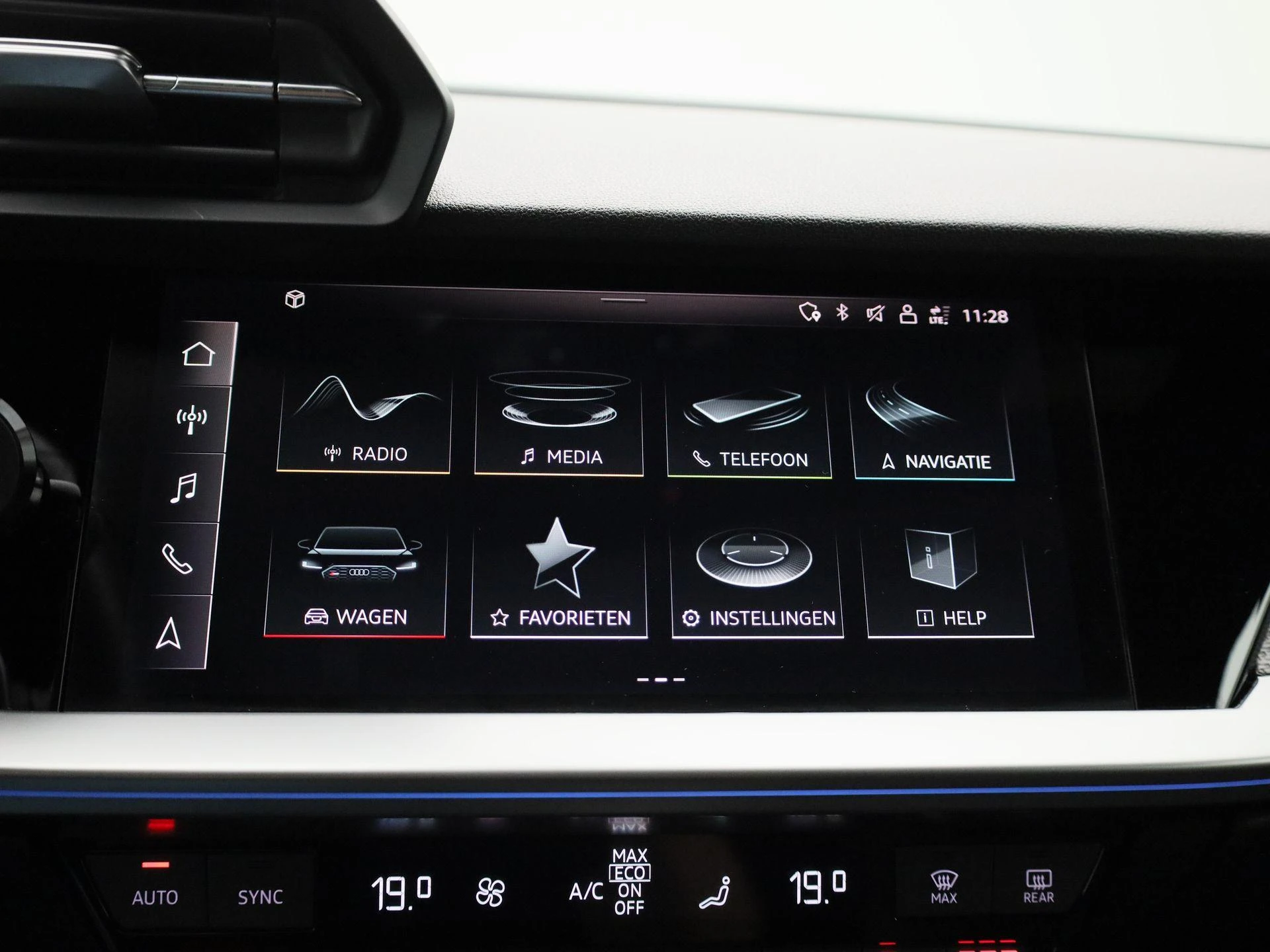 Audi-RS3-image-25