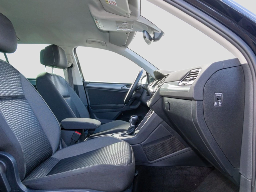 Volkswagen Tiguan 2.0 TDI DSG Active Navi, AHK, ZGV