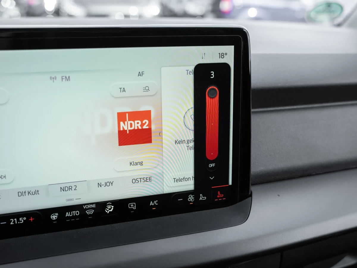 Ford-Transit Courier-image-11