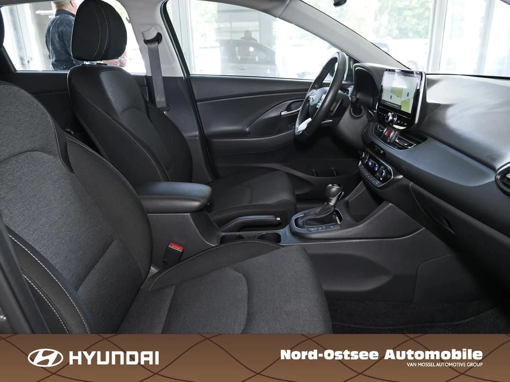 Hyundai i30 1.5 T-GDI TREND SHZ LHZ NAVI KAMERA LED Trend