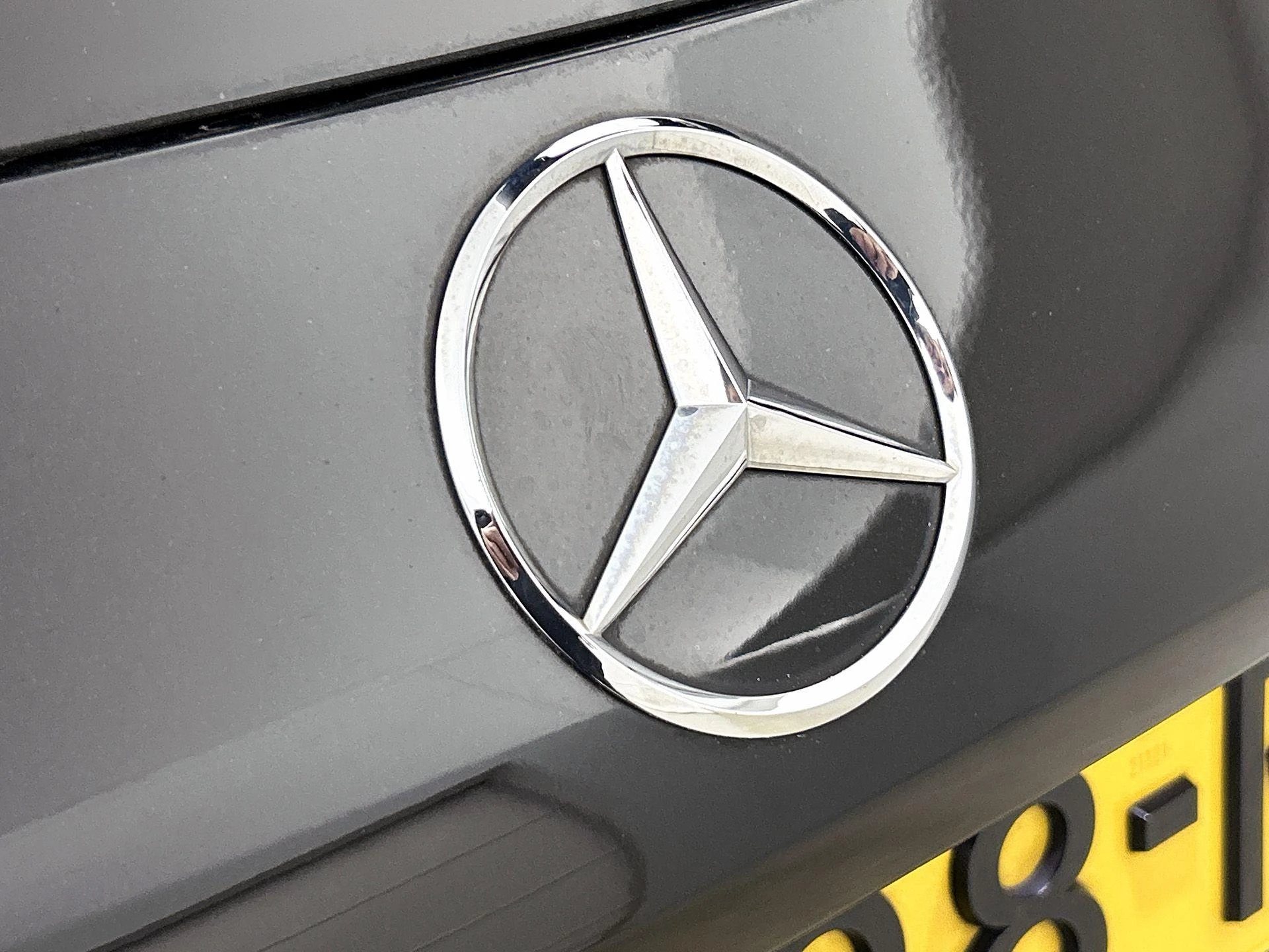 Mercedes-Benz-GLC-image-32