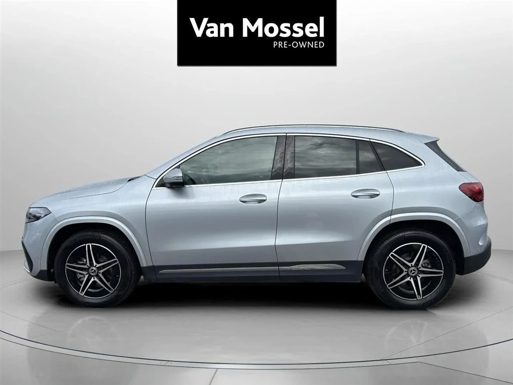 Mercedes-Benz-EQA-image-7