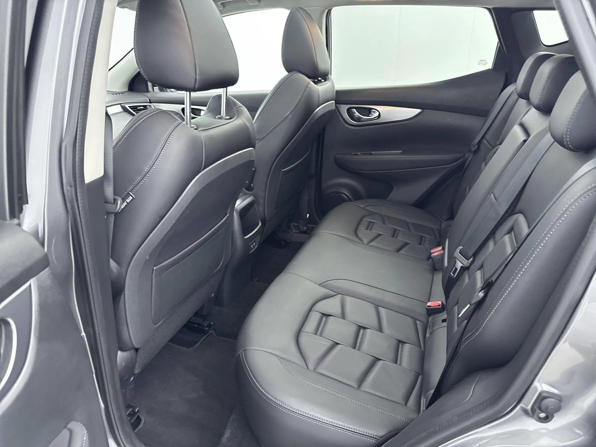 Nissan-QASHQAI-image-14