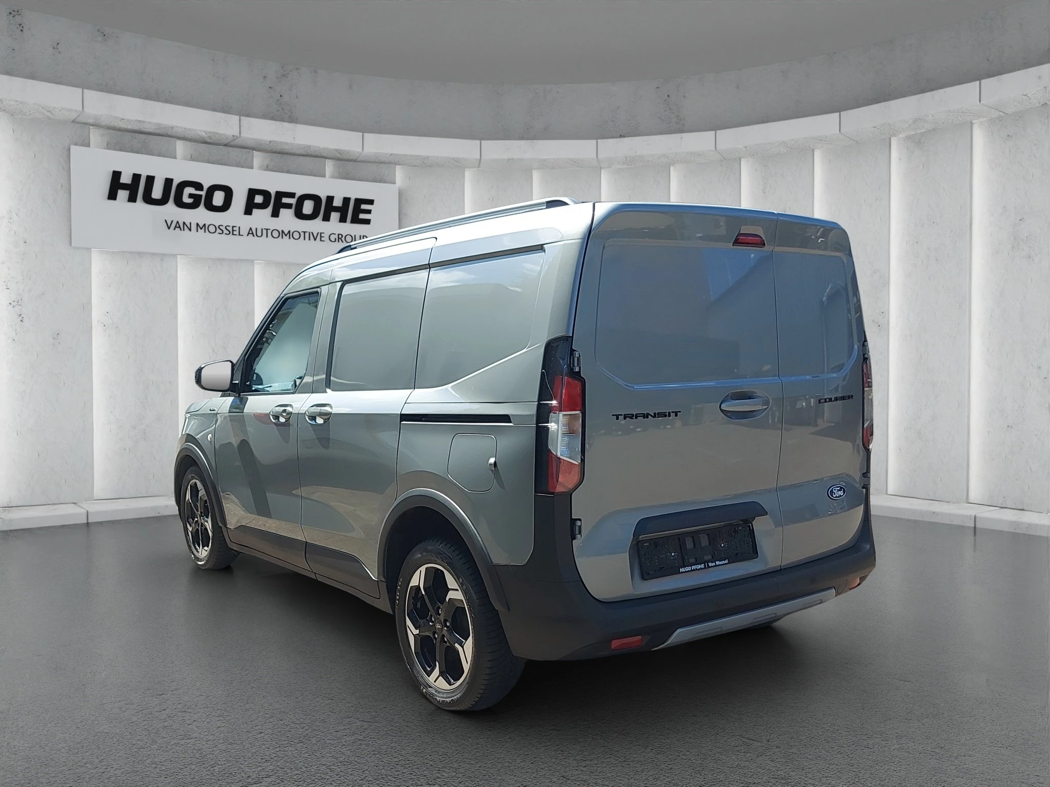 Ford Transit Courier 1.0 EcoBoost Active /EURO 6e)