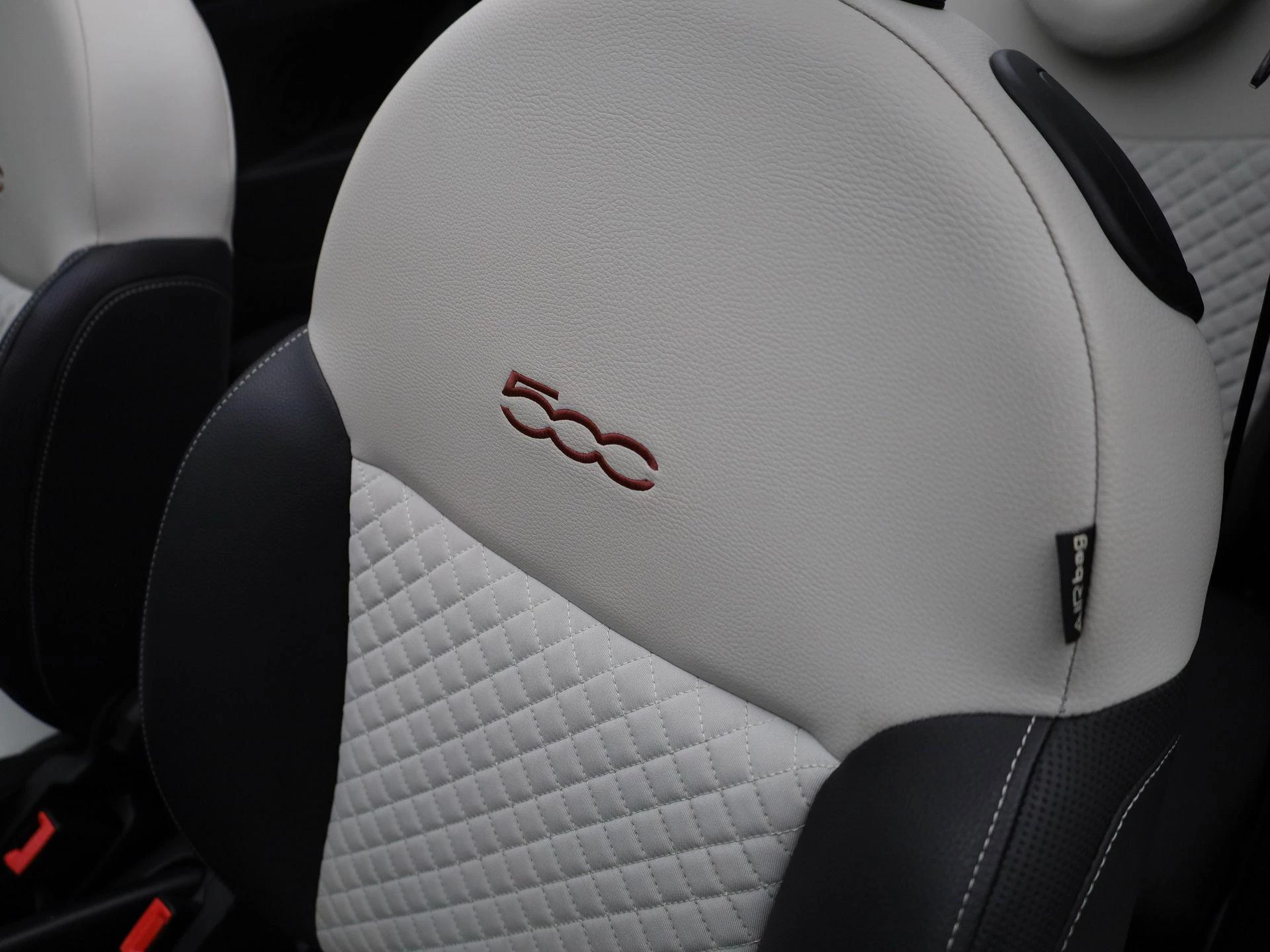 Fiat-500C-image-32
