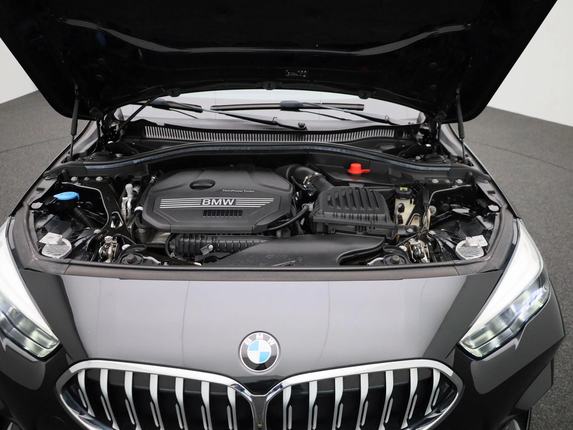 BMW-2 Serie-image-31