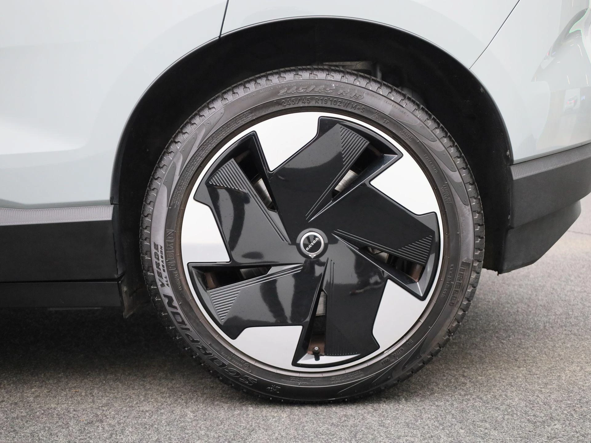 Volvo EX30 Twin Motor Performance Plus 69kw
