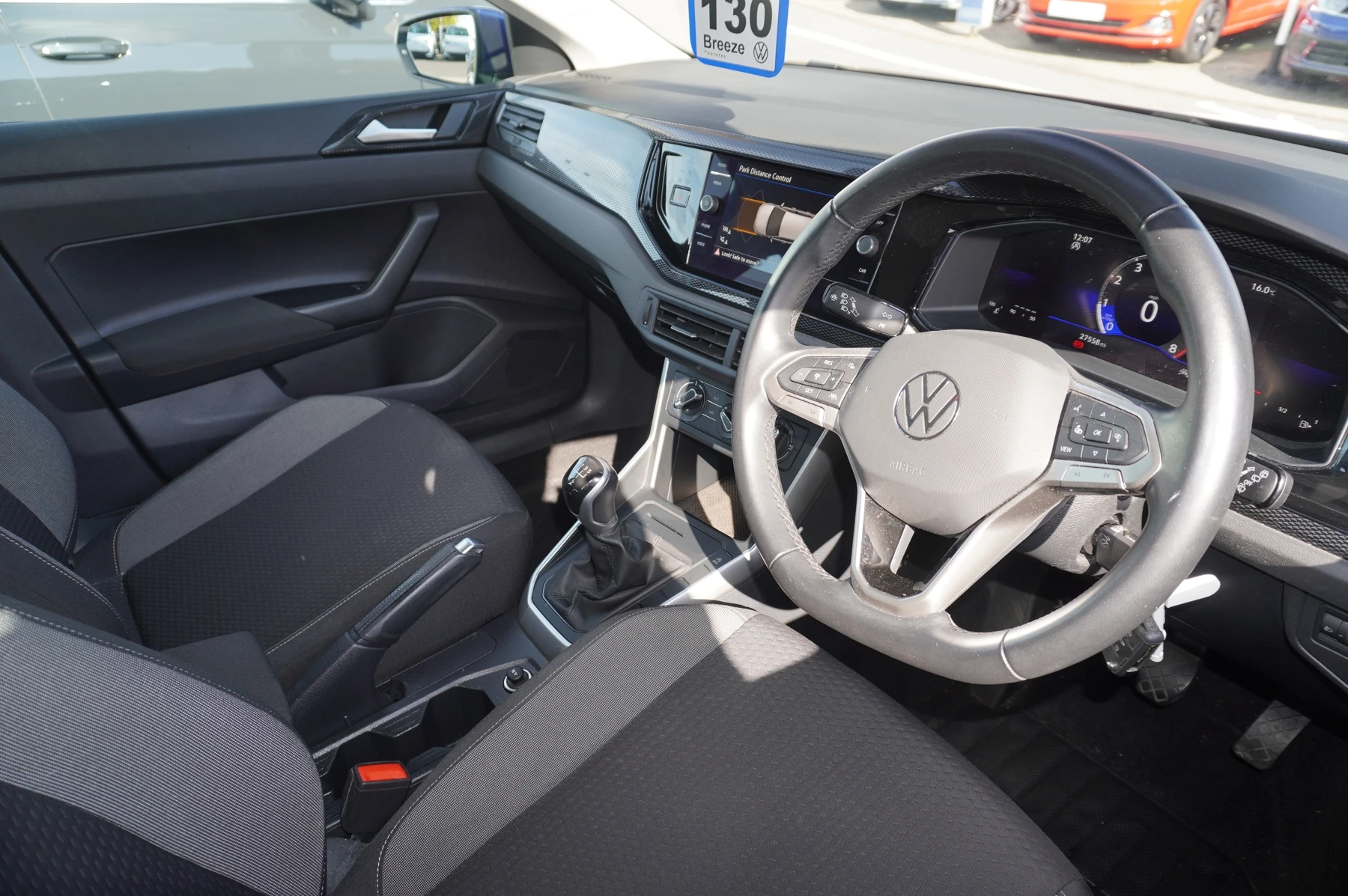 Volkswagen-Polo-image-5