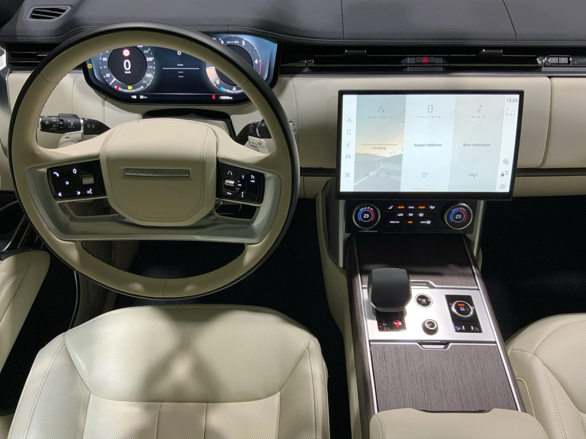 Land Rover Range Rover D300 HSE