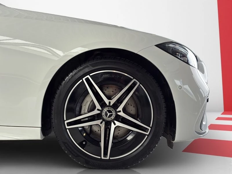 Mercedes-Benz-C-Klasse-image-4