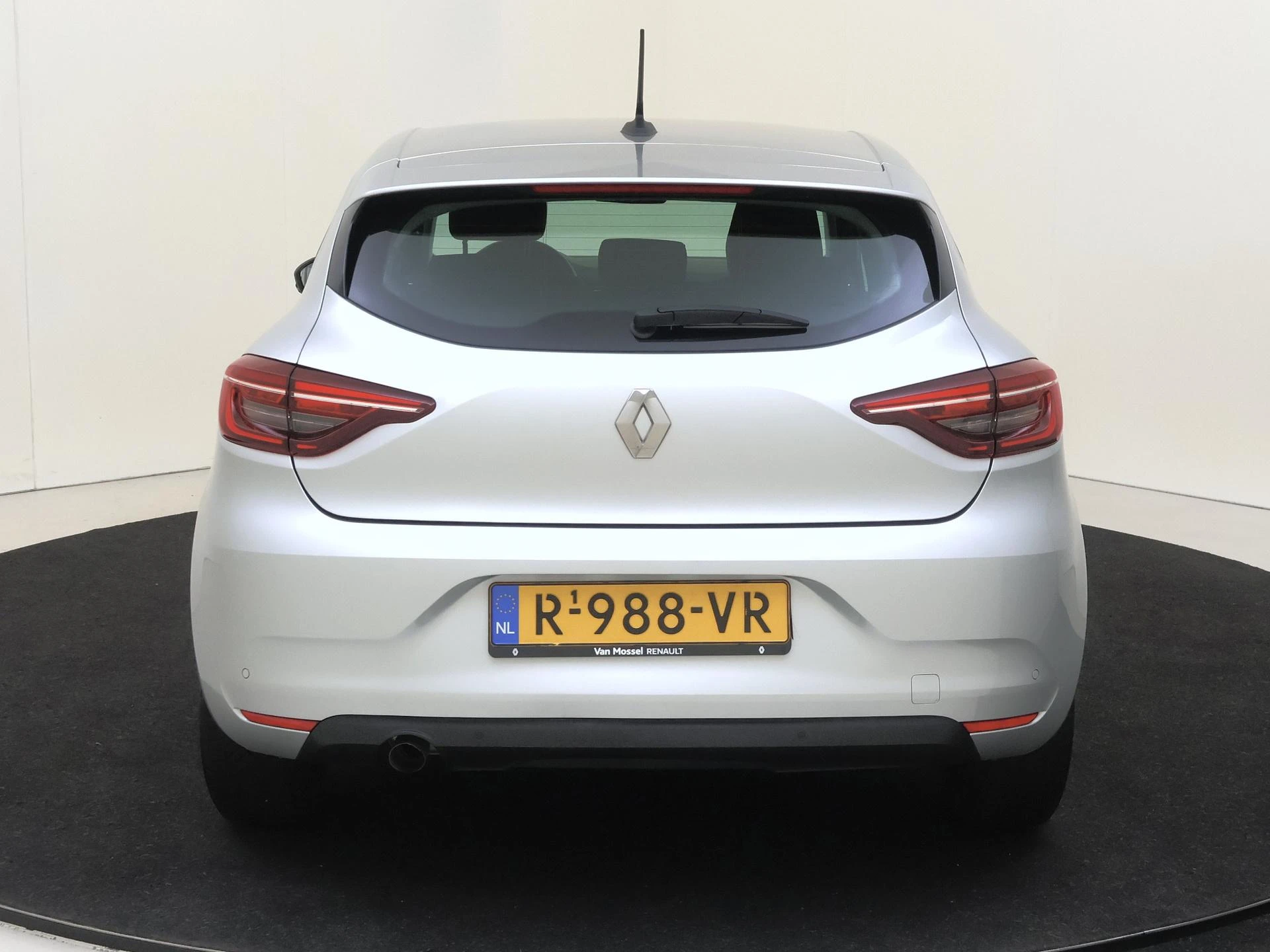 Renault-Clio-image-6