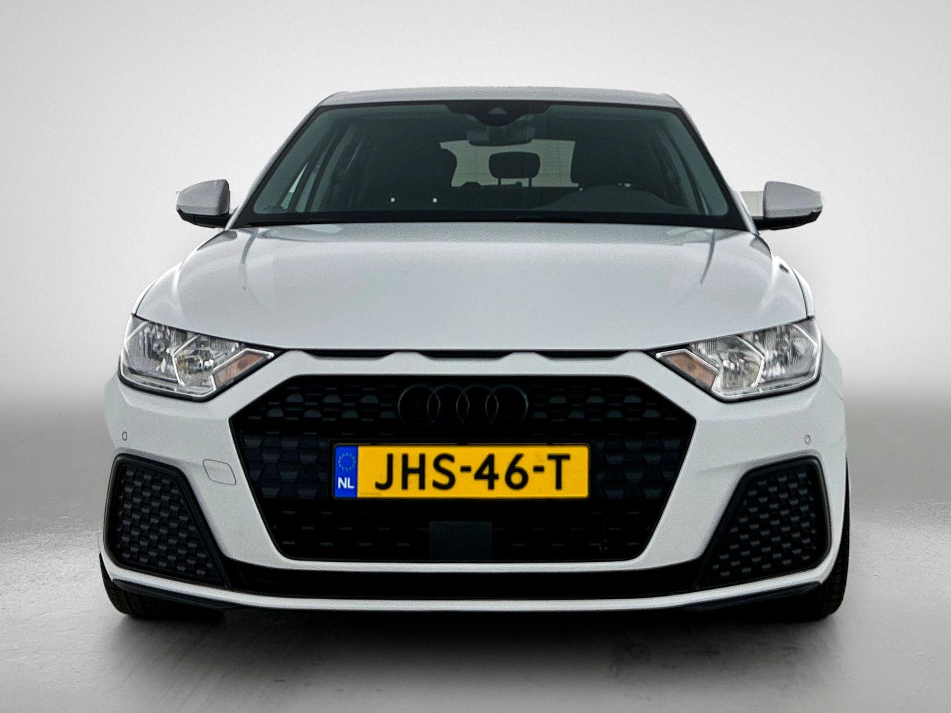 Audi-A1 Sportback-image-5
