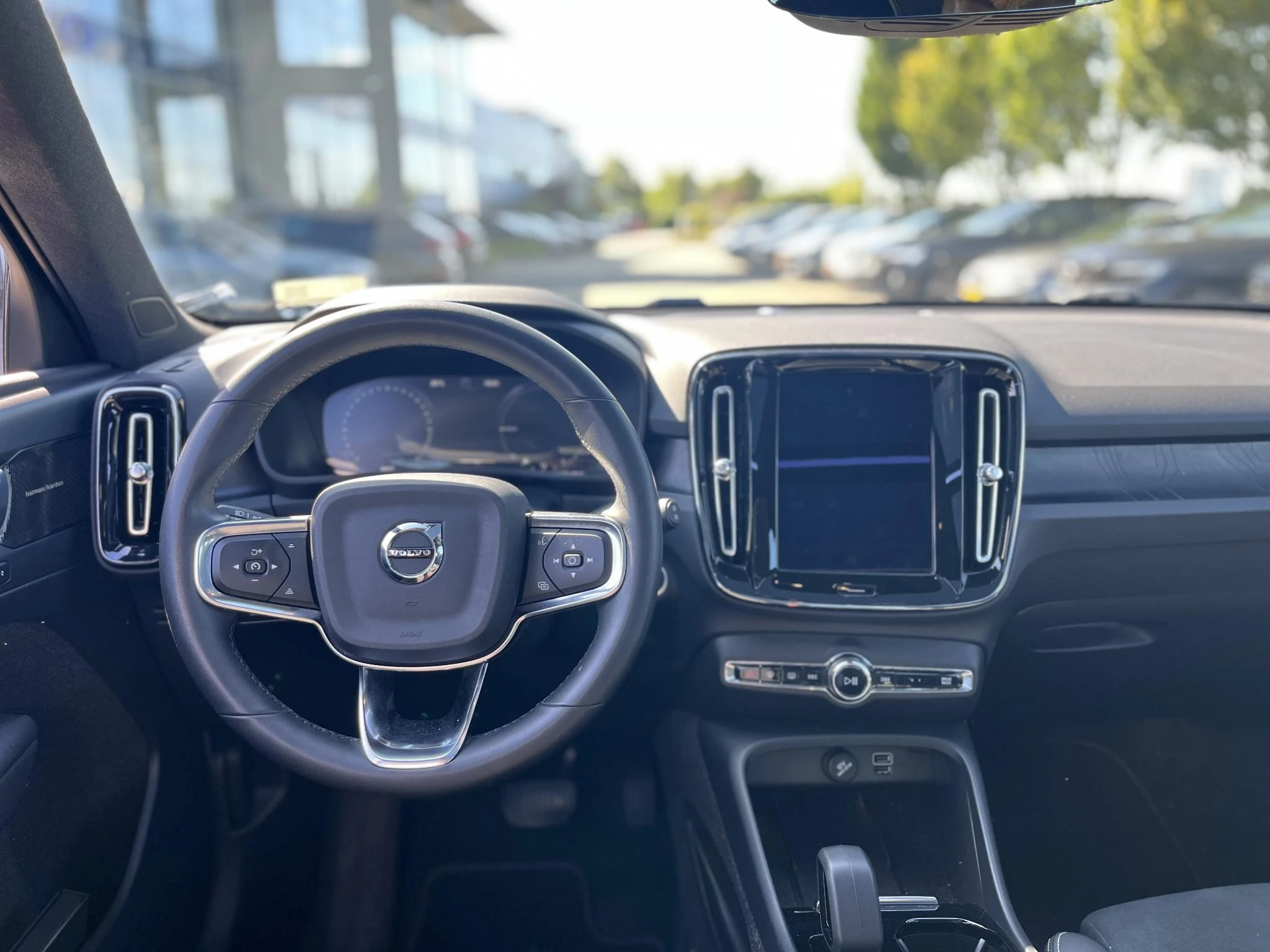 Volvo-XC40-image-14