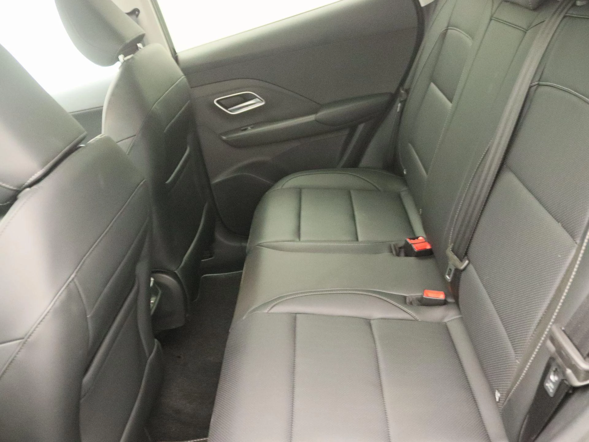 MG-ZS-image-11