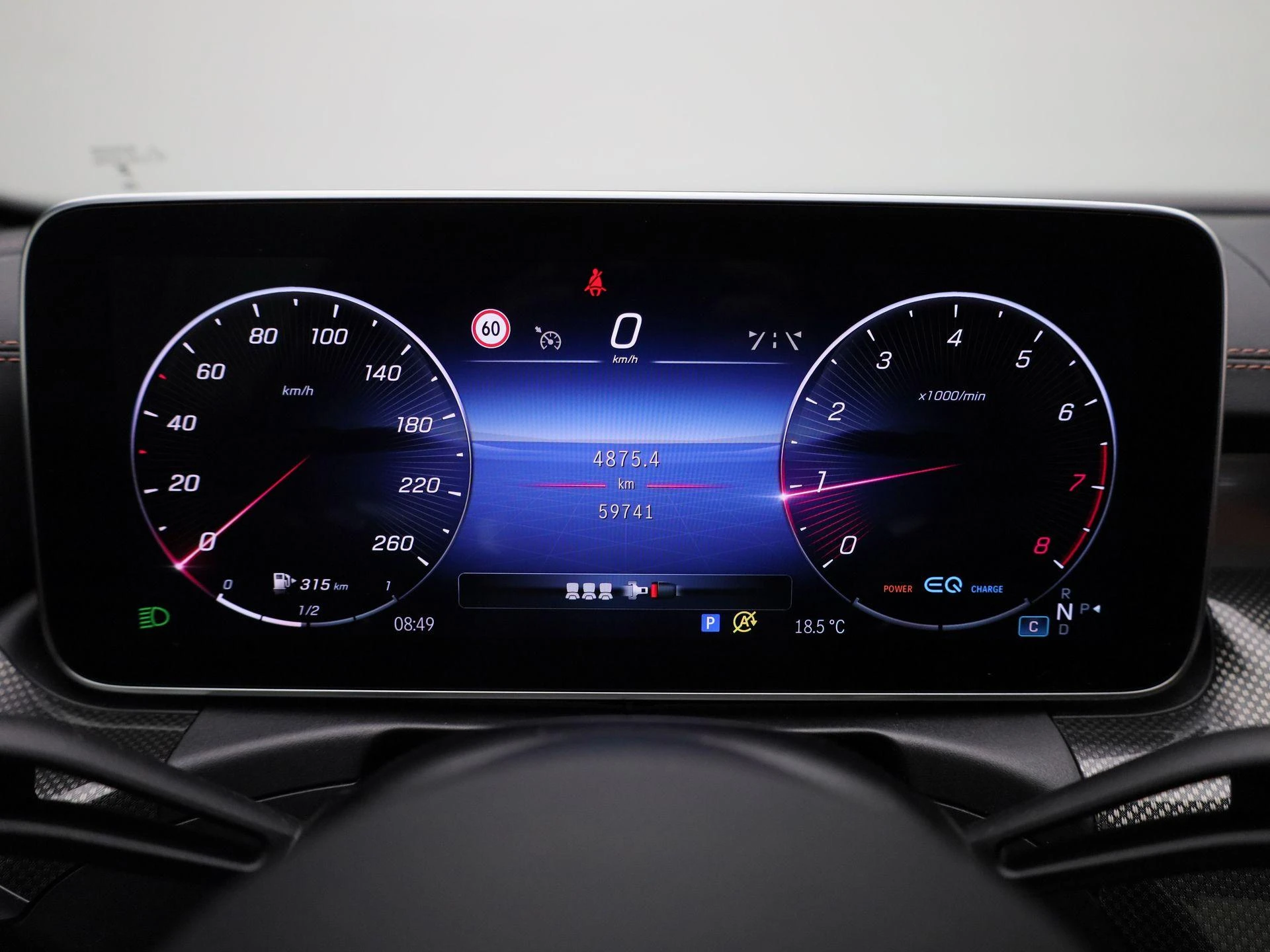 Mercedes-Benz-C-Klasse-image-18