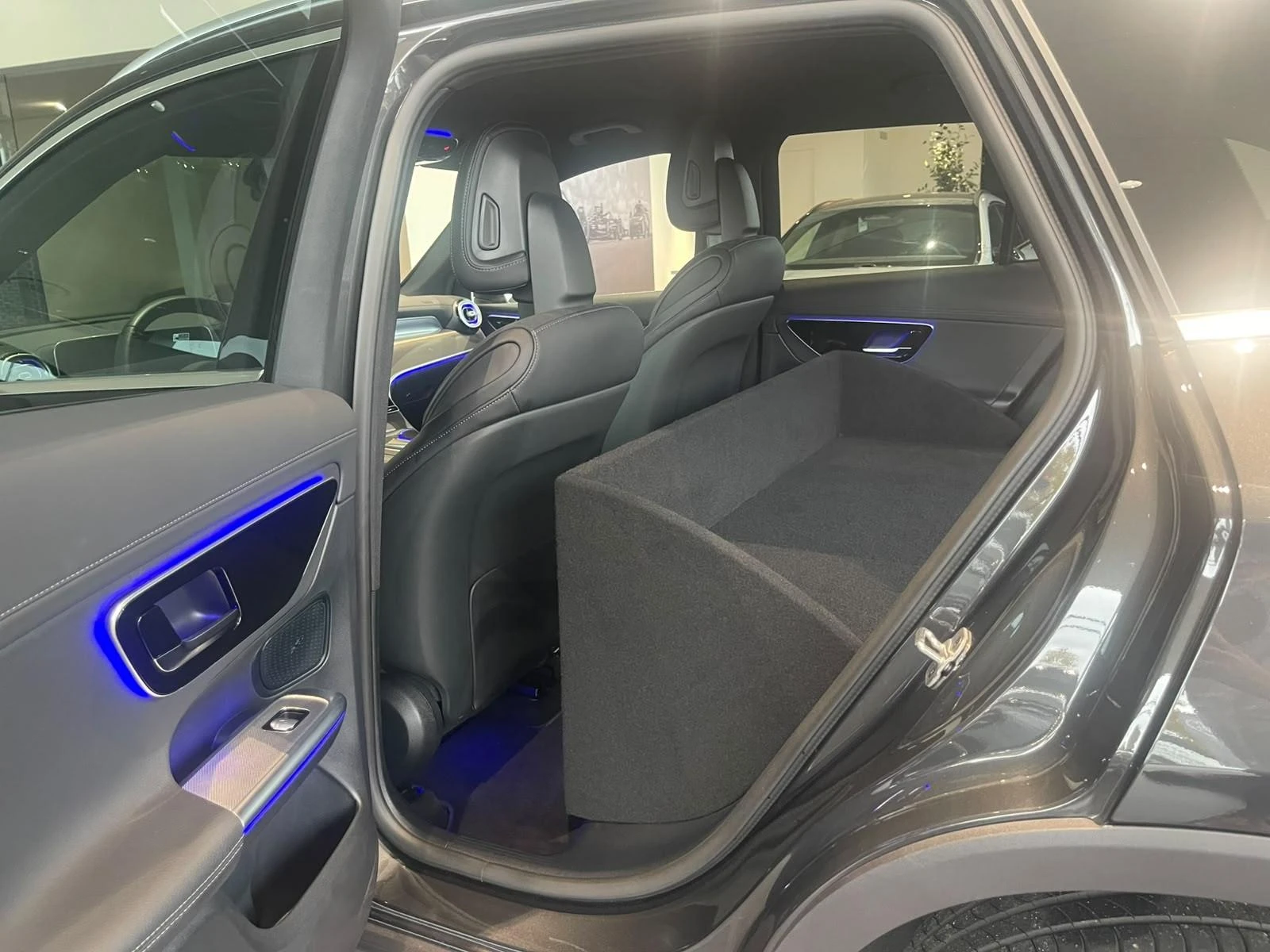 Mercedes-Benz-GLC-image-43