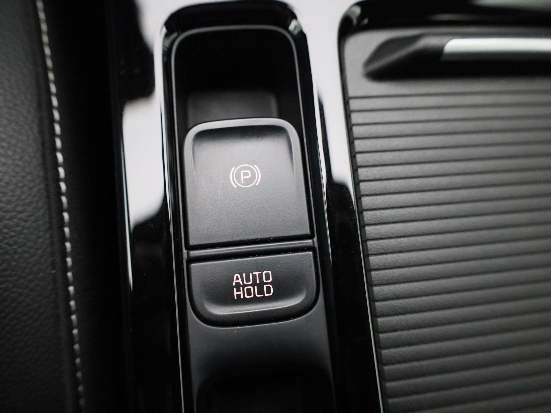Kia-cee'd-image-23