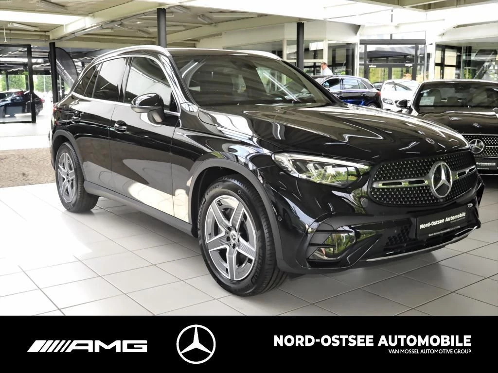 Mercedes-Benz GLC 300 d 4M AMG KAMERA AHK DISTRONIC KEYLESS AMG Line