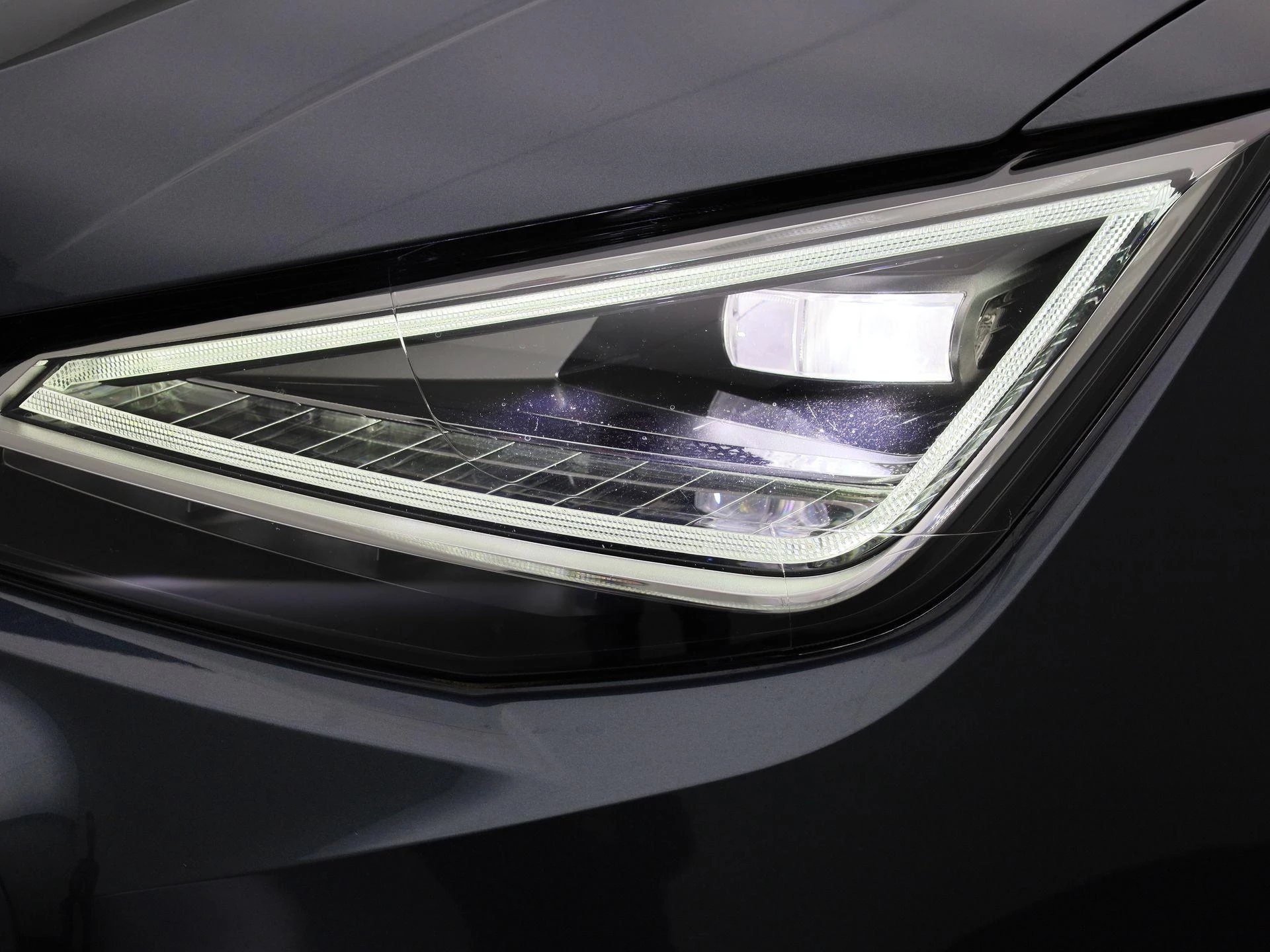 SEAT-Arona-image-12