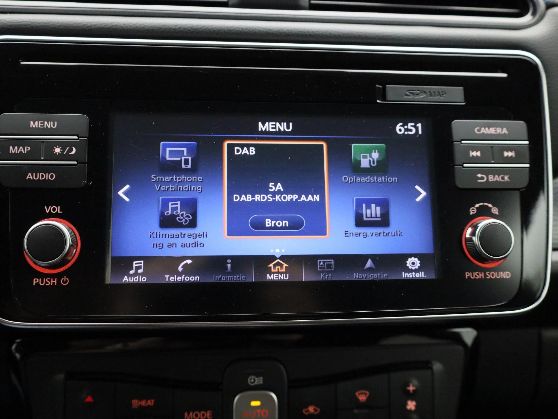 Nissan-Leaf-image-21
