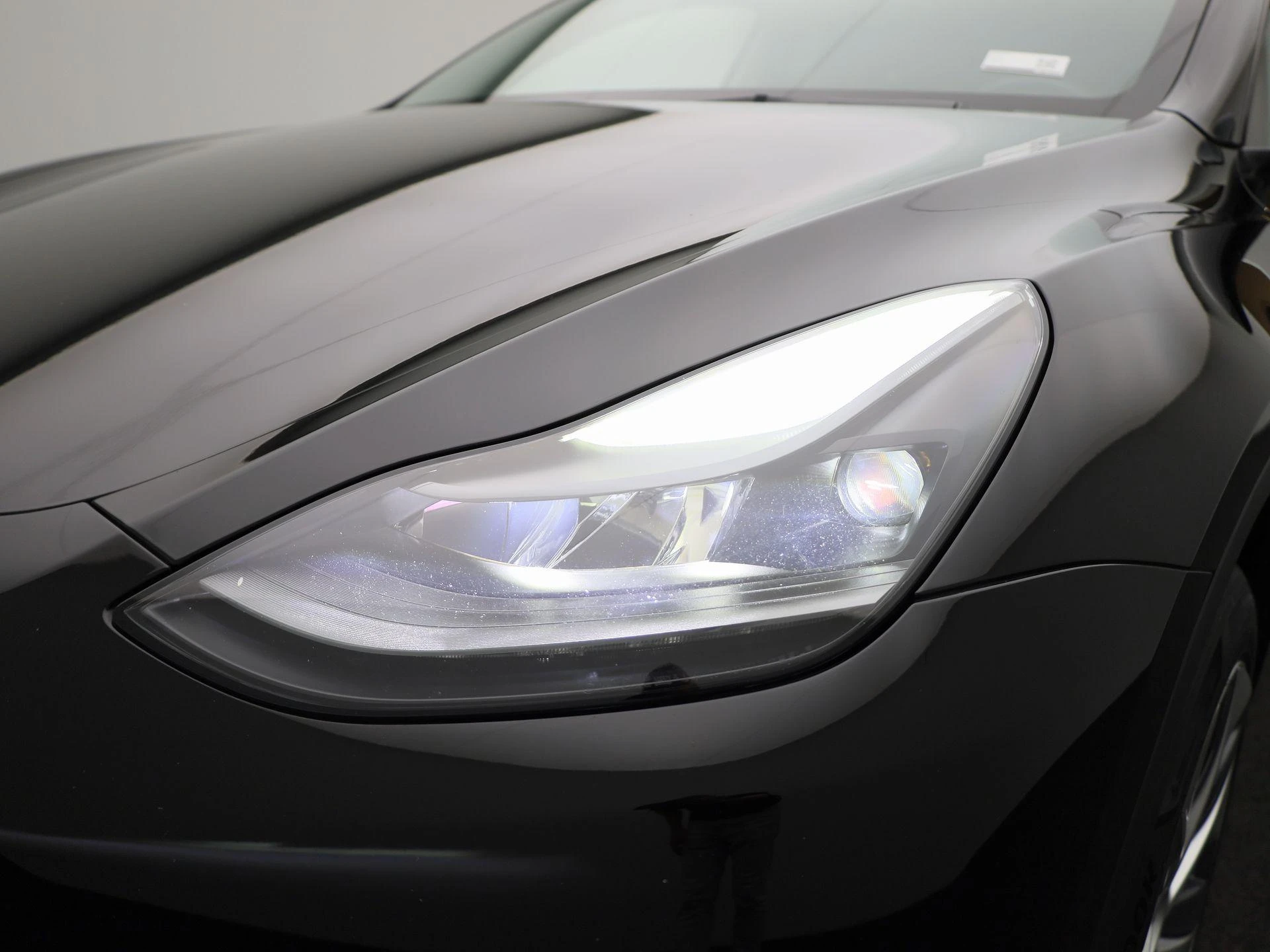 Tesla-Model Y-image-15