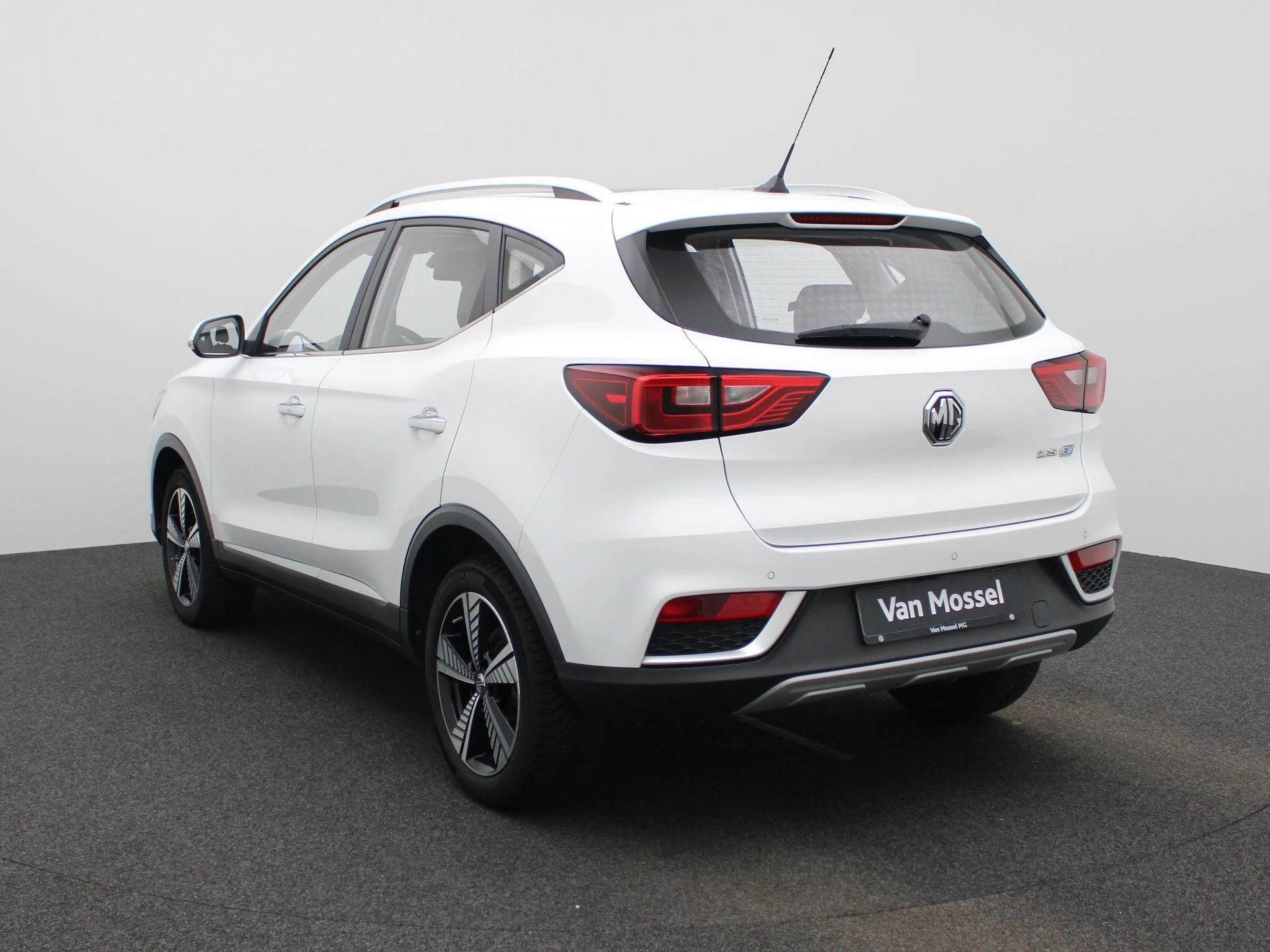 MG ZS EV MG Luxury 45 kWh