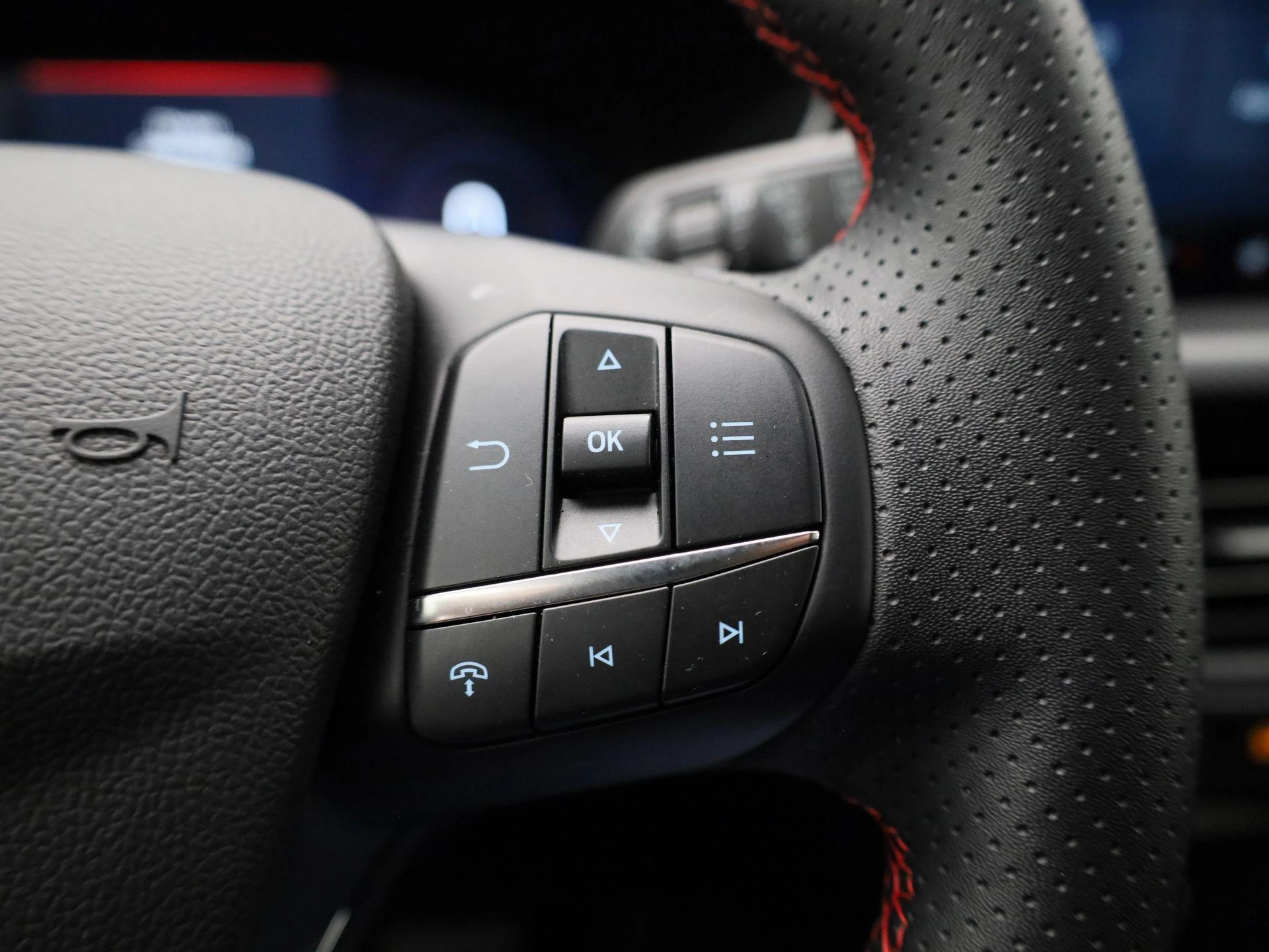 Ford-Kuga-image-18