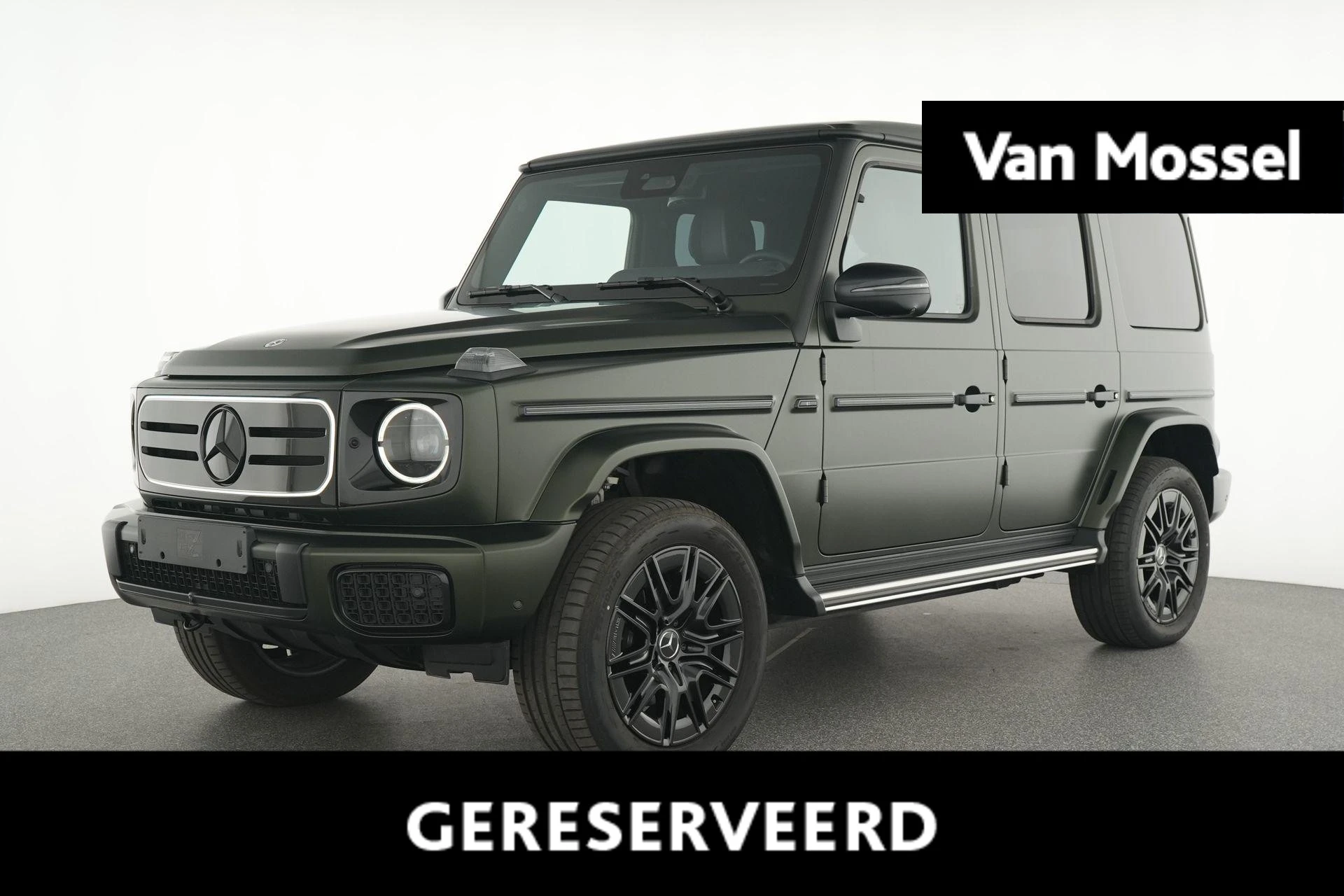 Mercedes-Benz-G-Klasse-image-0