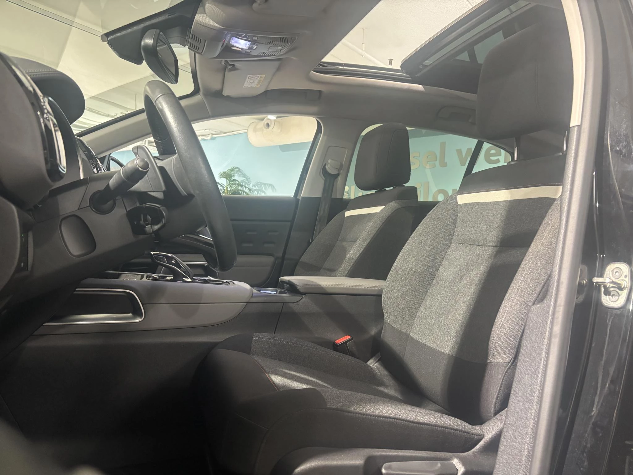 Citroën-C5 Aircross-image-15