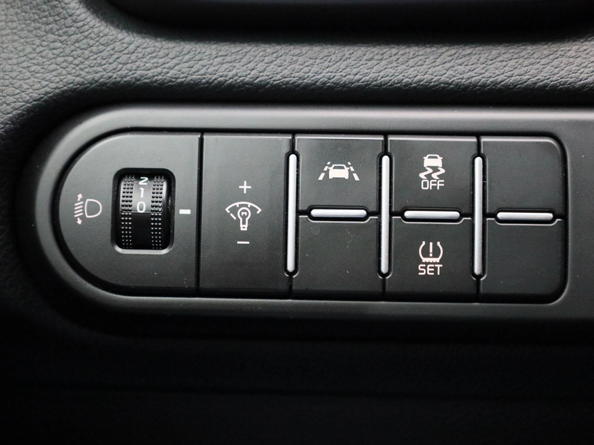 Kia-Ceed Sportswagon-image-17