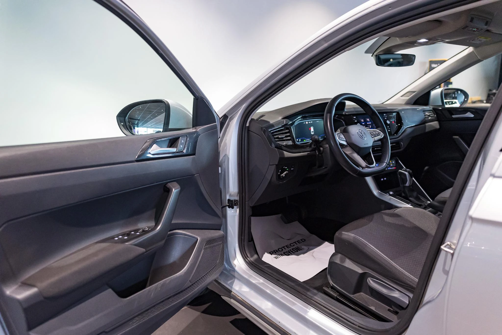 Volkswagen-Taigo-image-17